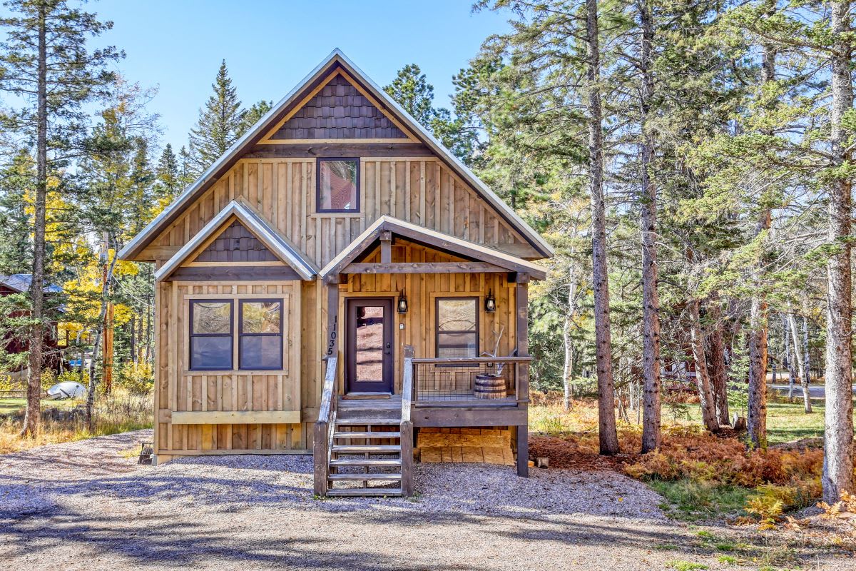 Whiskey Mountain Lodge – Hot Tub, Air Hockey & Ski Access — Lead, SD — vacation rental