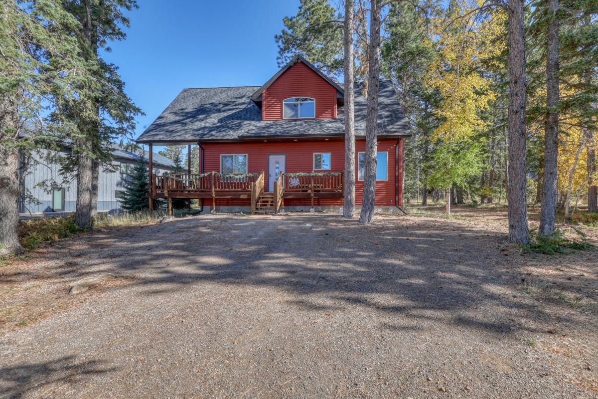 Rustic Luxury Awaits at Red Antelope Lodge — Lead, SD — vacation rental