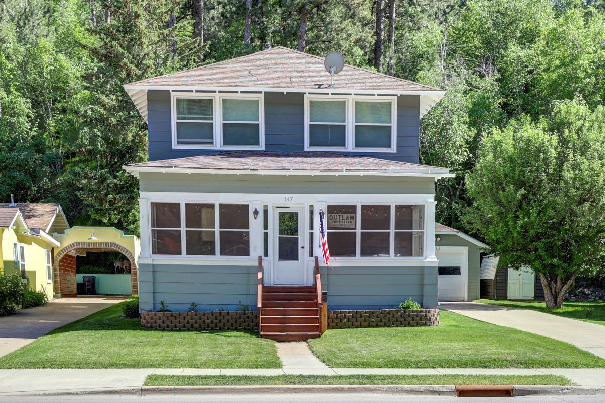 Outlaw Homestead - in Deadwood! Mickelson Trail, T — Deadwood, SD — vacation rental
