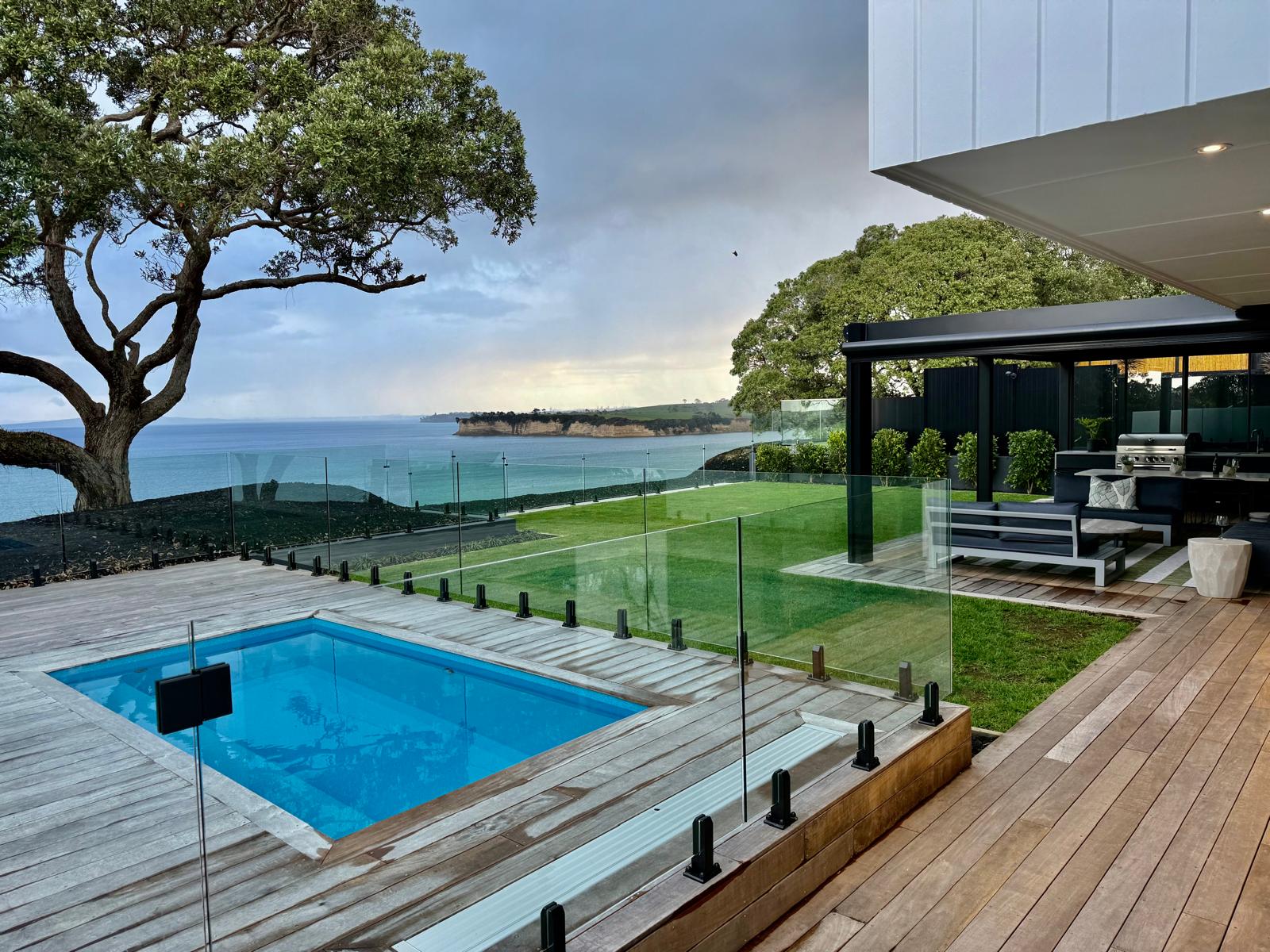 Clifftop Luxury - Palm Cove