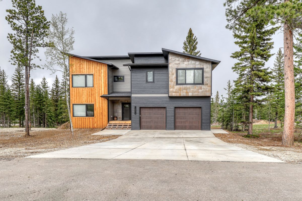 Shadow Pines Lodge — Lead, SD — vacation rental