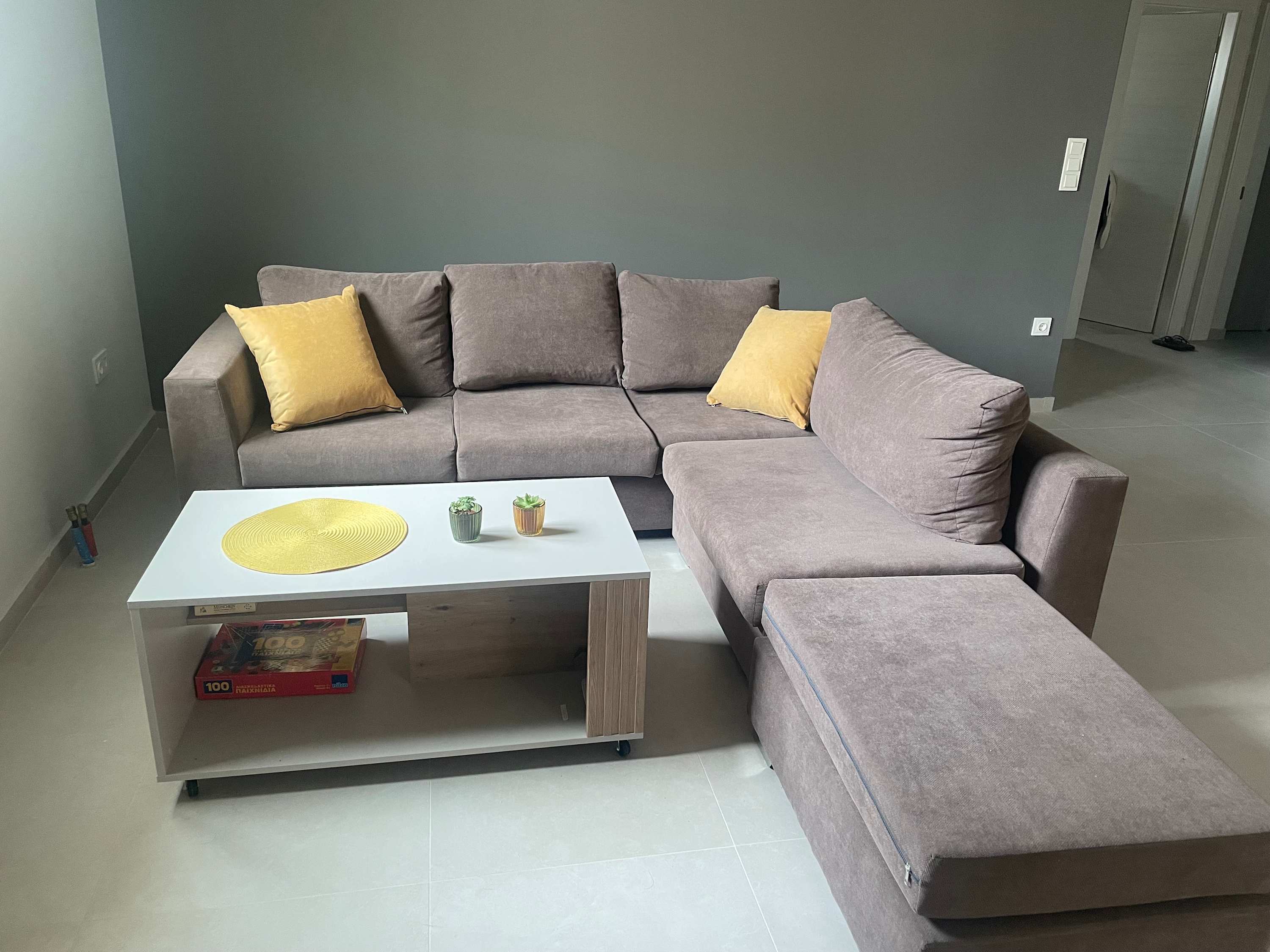 New Modern 2 Bd Flat Just Steps to Rethymno Beach in Rethymno — photo 2
