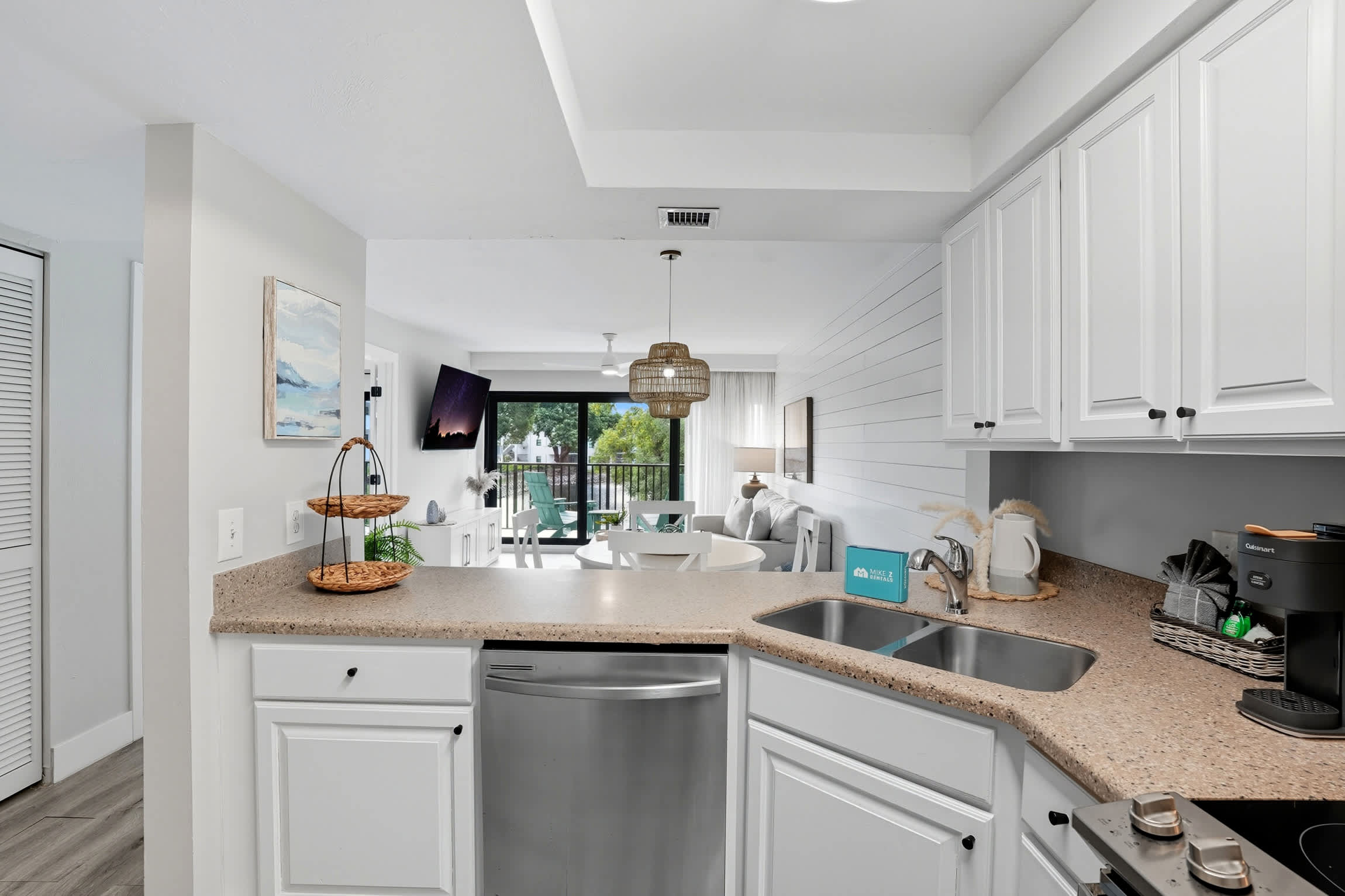 H 252 Updated With Views Pool Near Beach 14