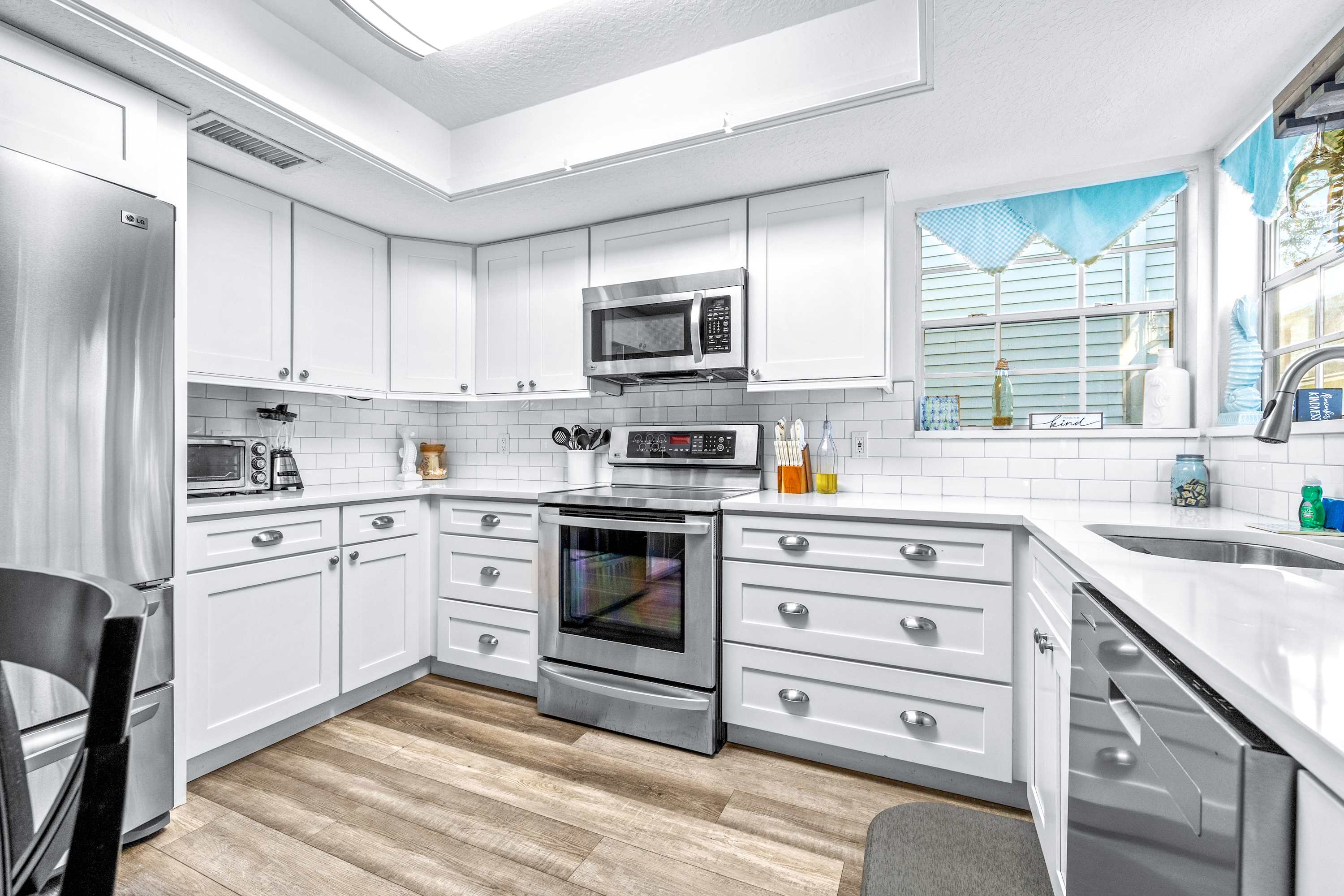 Prepare your favorite meals in the full kitchen