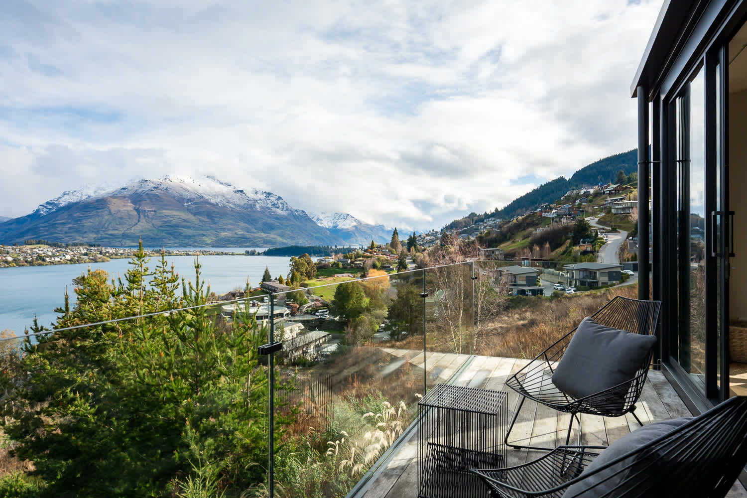 Queenstown luxury home booking