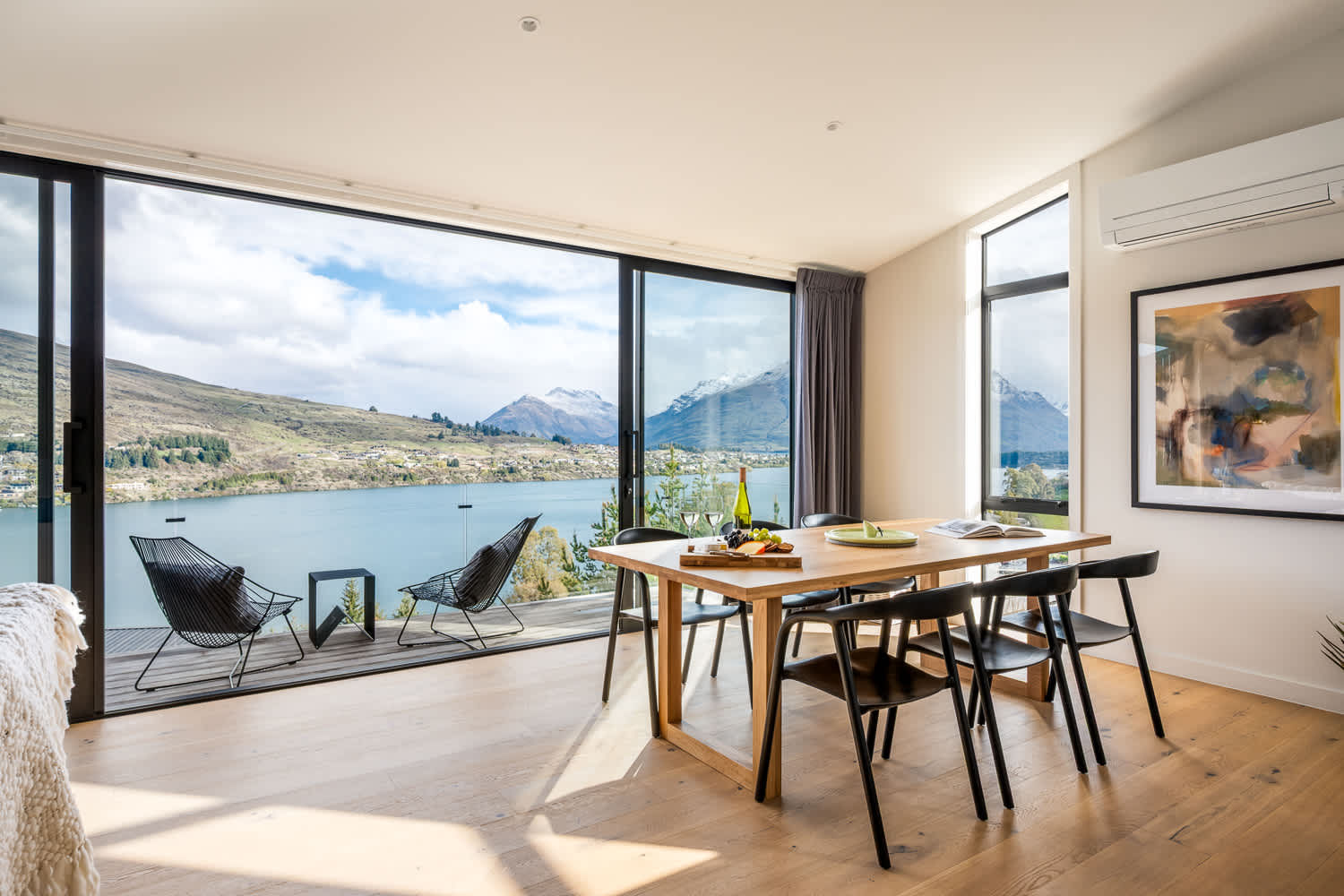 Queenstown luxury home booking