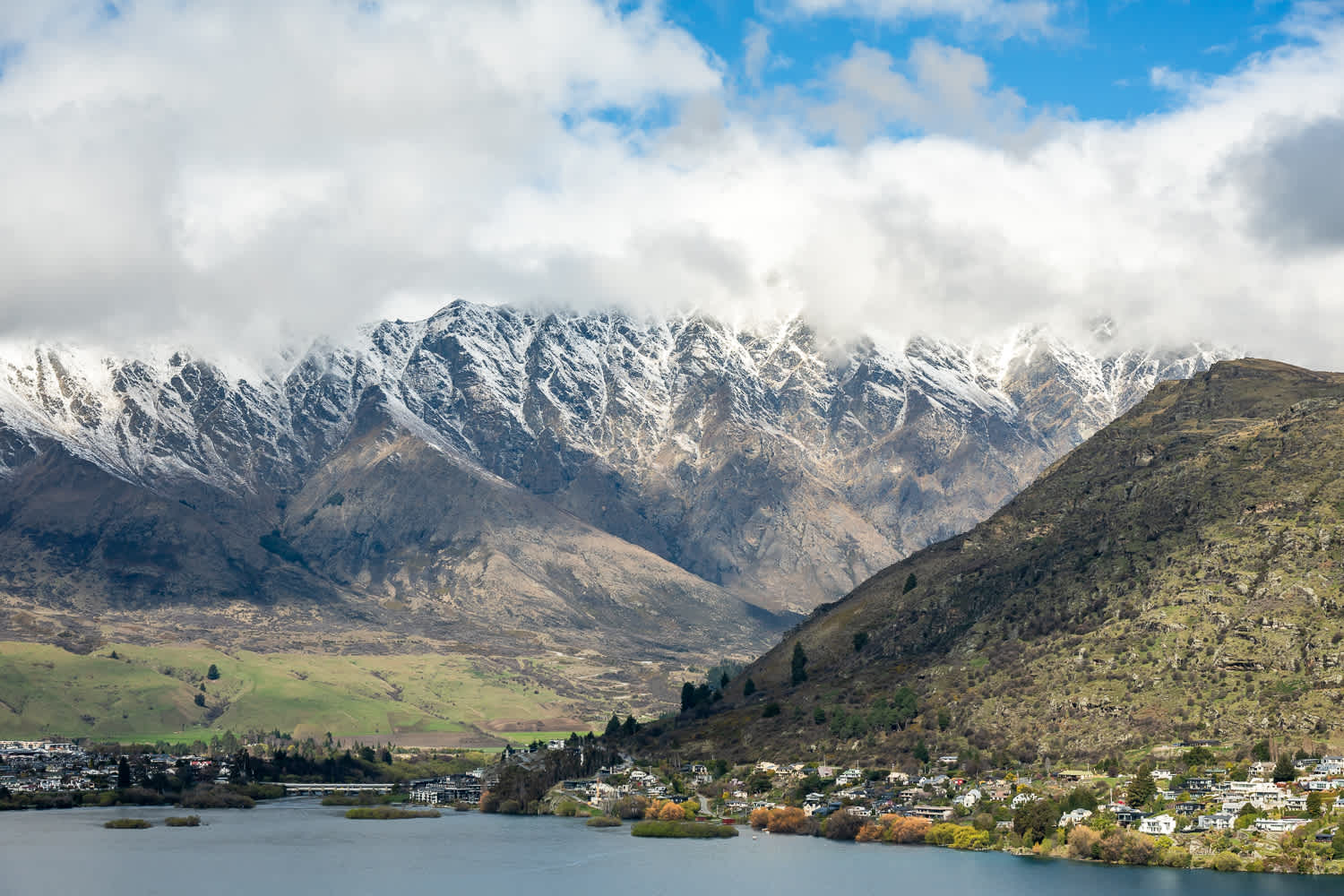 Queenstown luxury home booking