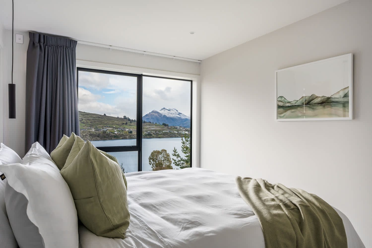 Queenstown luxury home booking