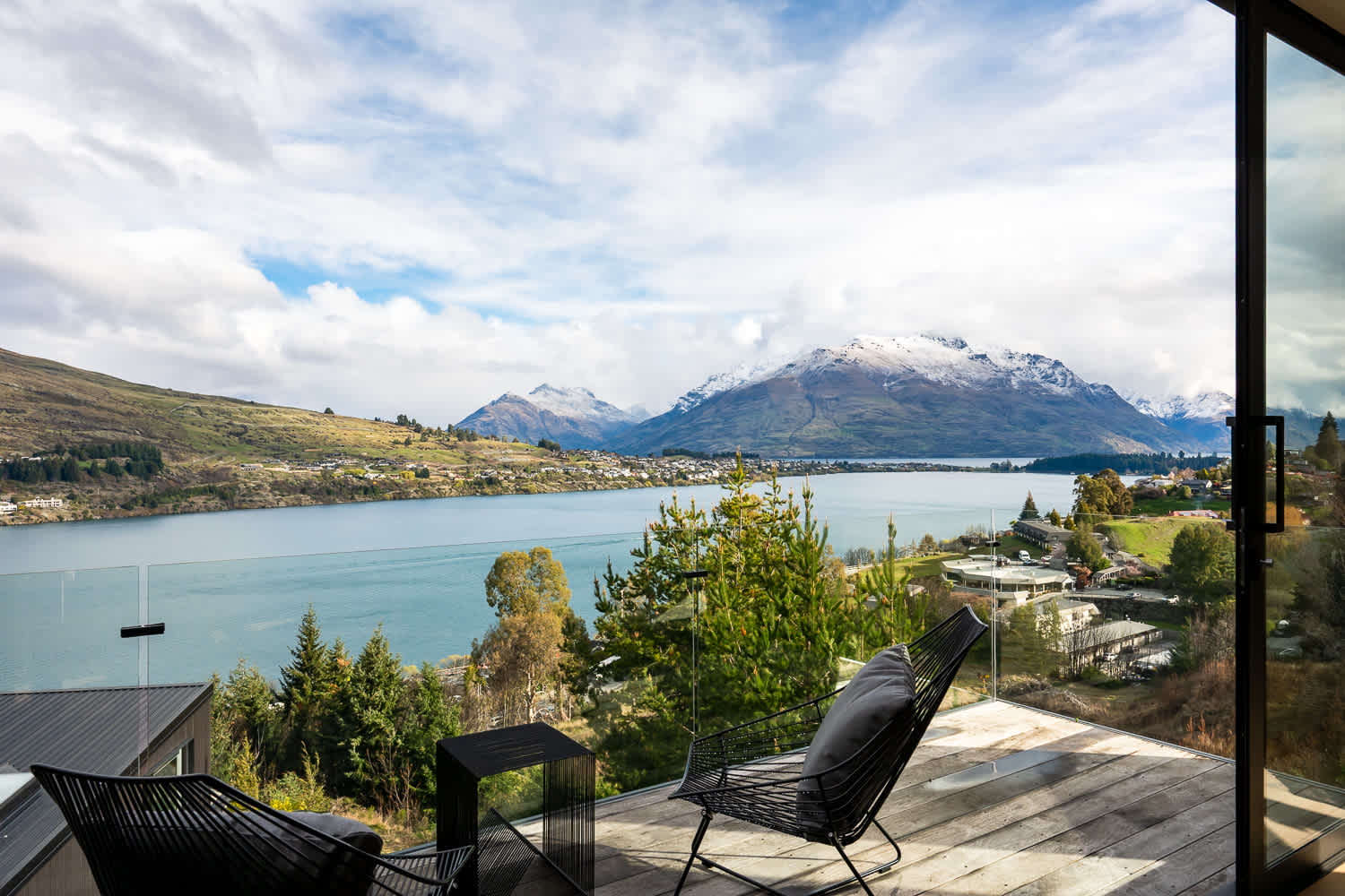 Queenstown luxury home booking