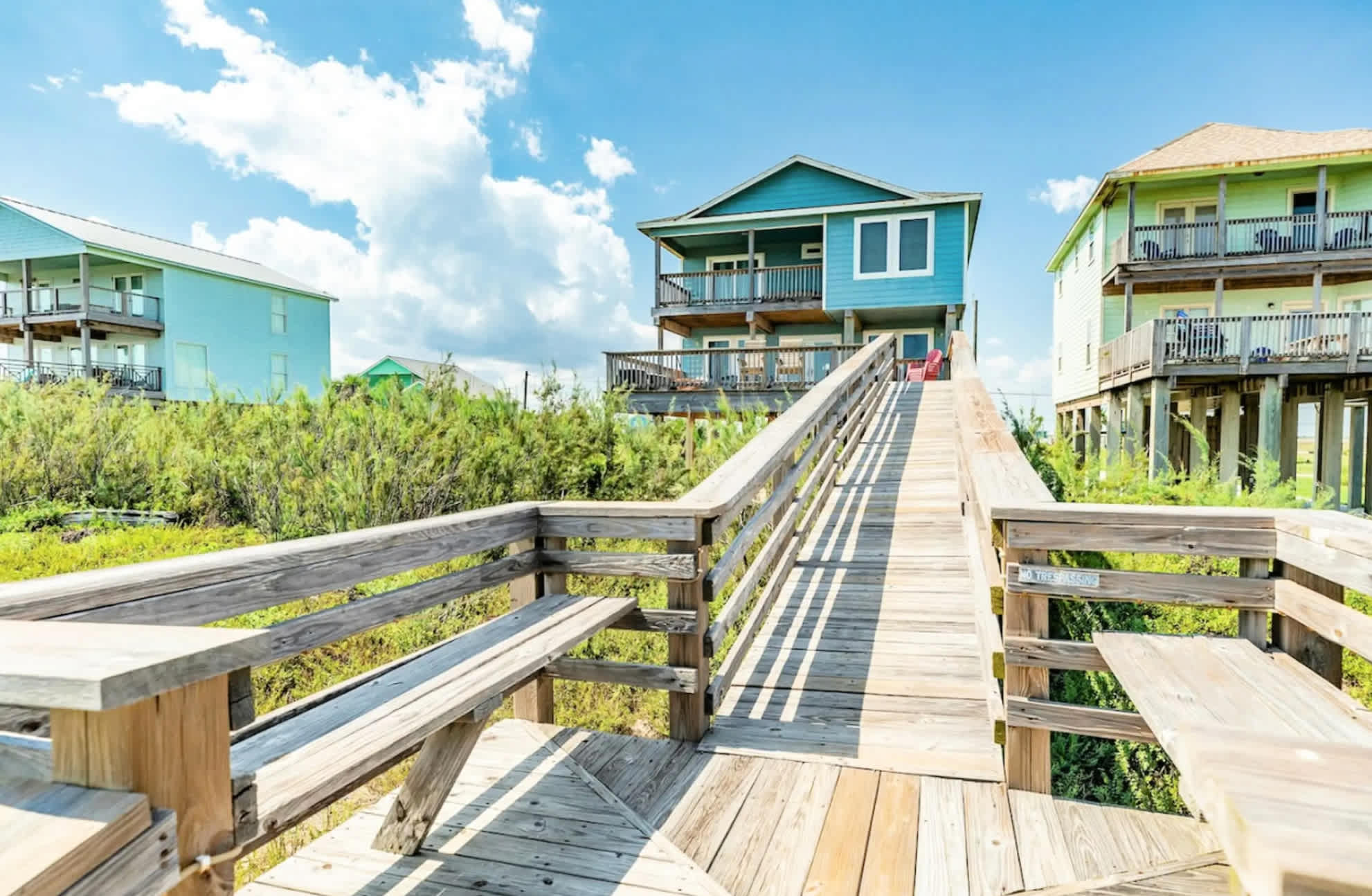 Blue Waves Beachside Calm Gulf Views for Miles 6