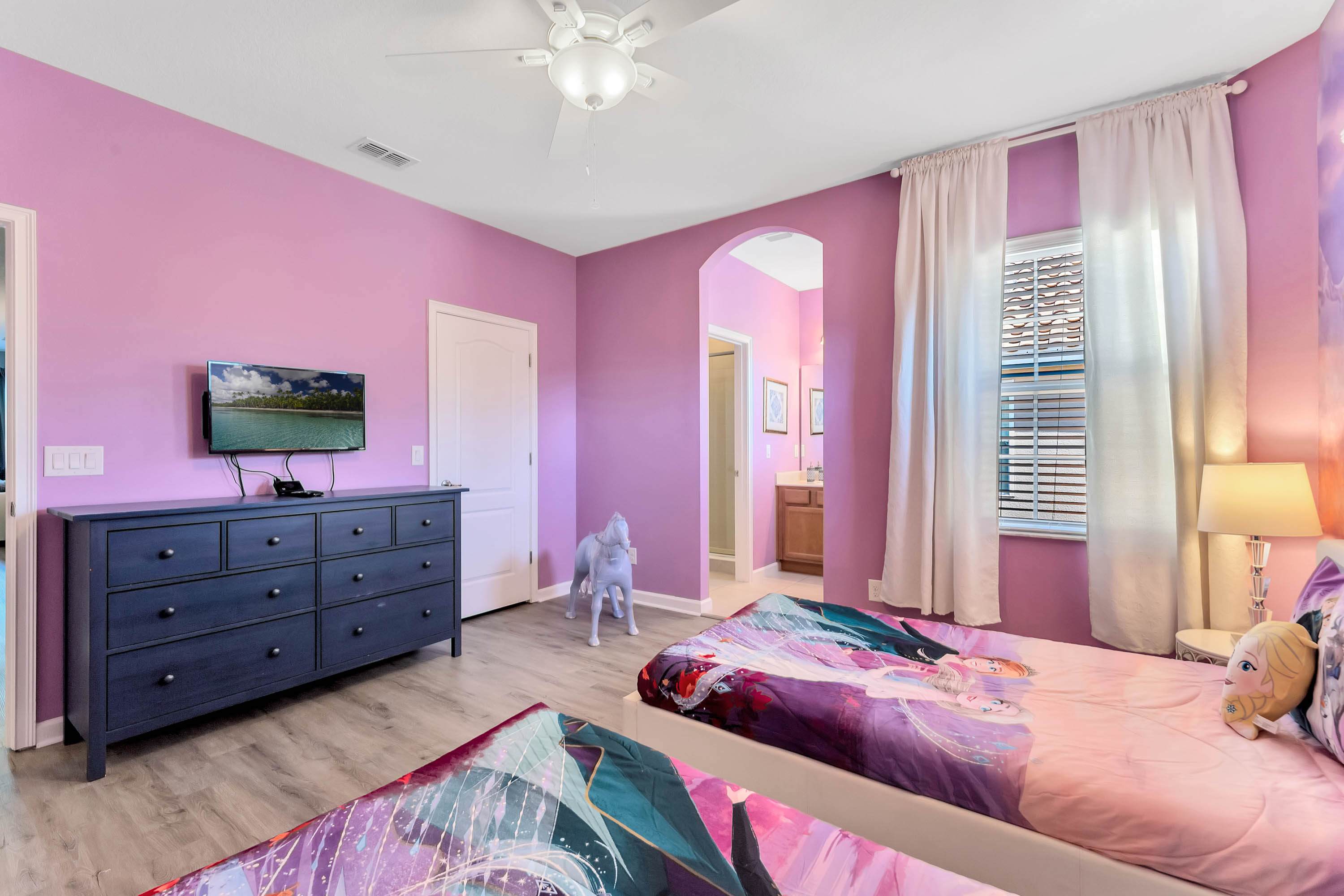 Game Room/Heated Pool/Resort! Close to Disney