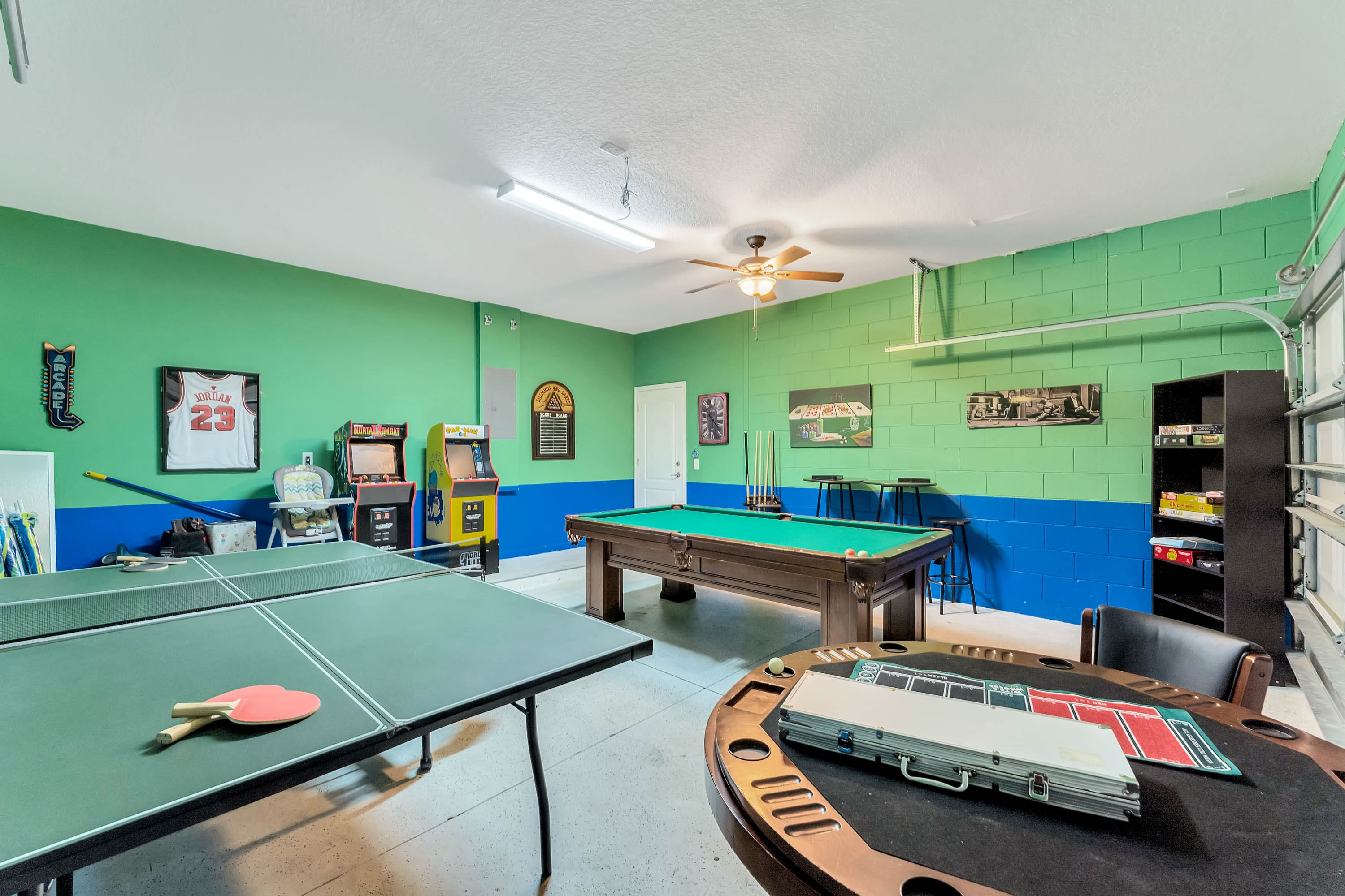 Game Room/Heated Pool/Resort! Close to Disney