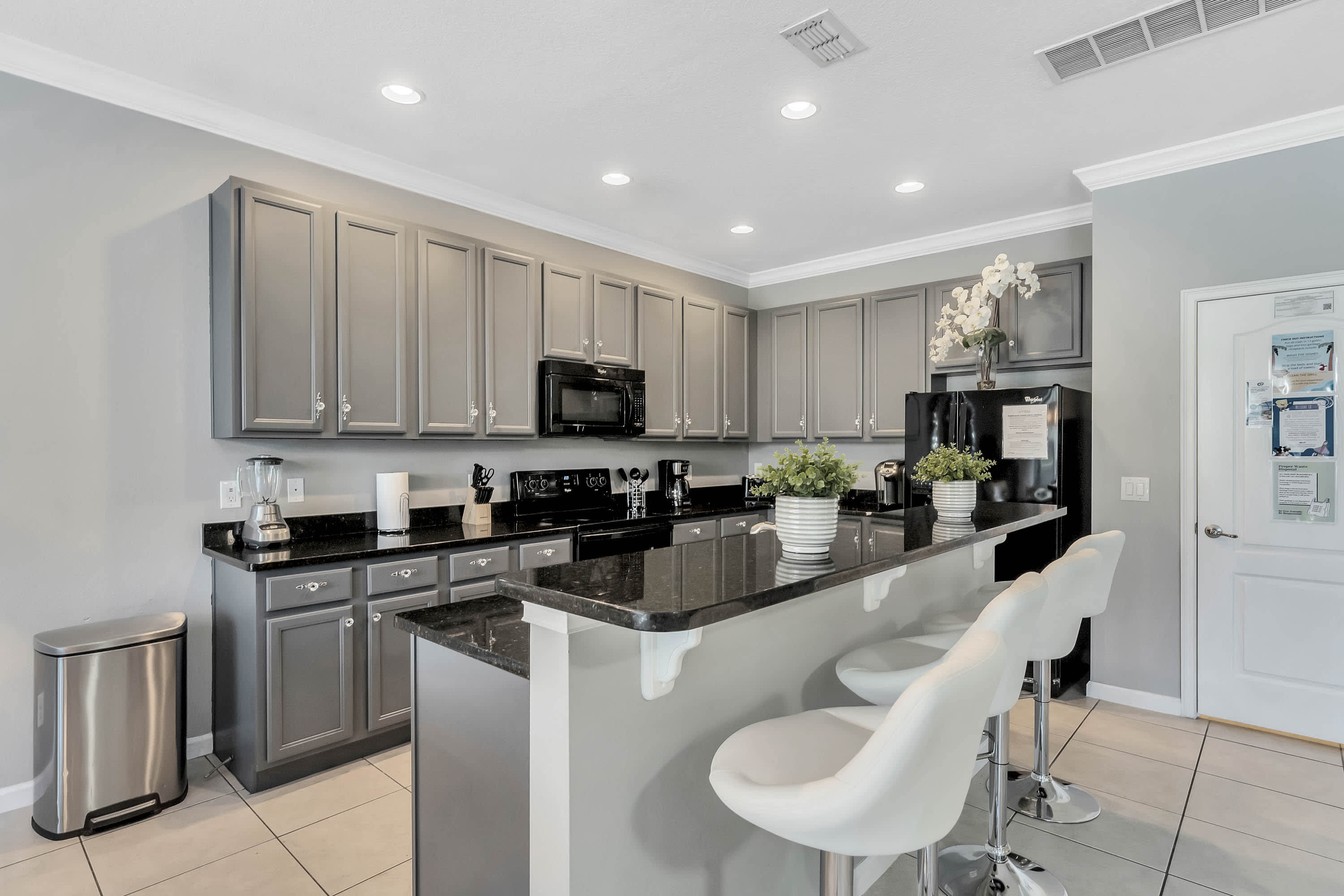 Game Room/Heated Pool/Resort! Close to Disney