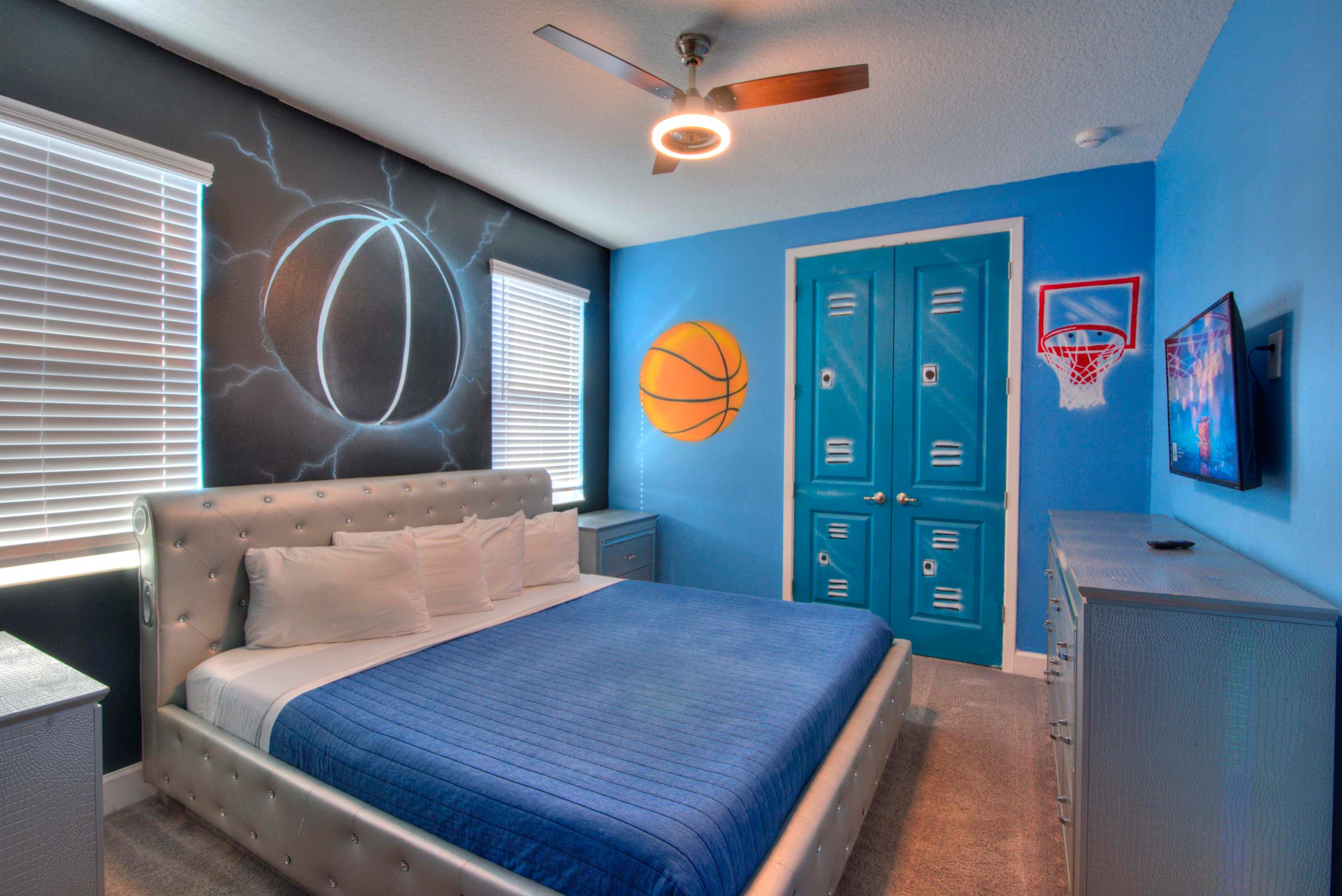 Experience a slam dunk stay in this basketball-themed bedroom, perfect for sports enthusiasts and families alike.