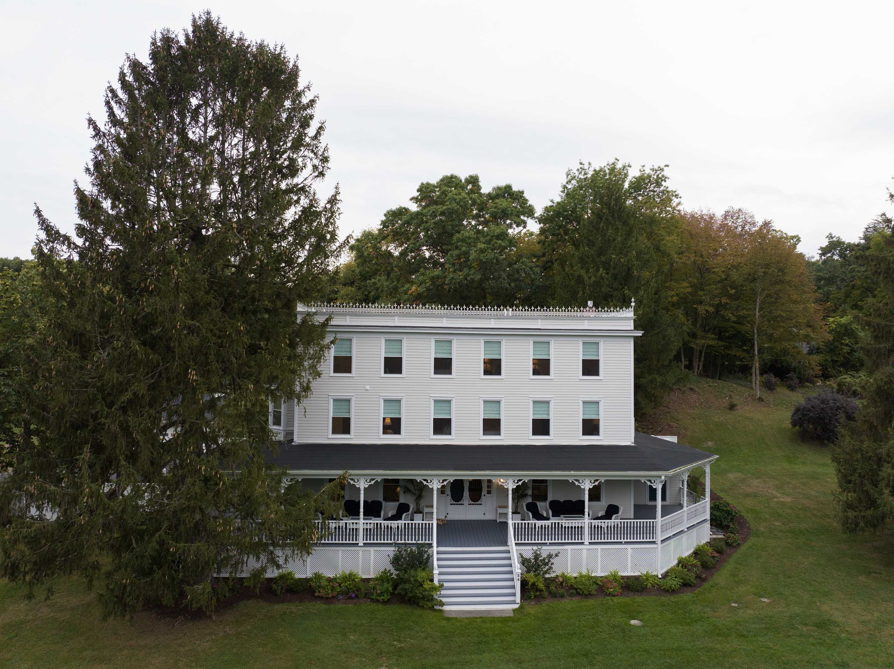 Maple Branch Manor