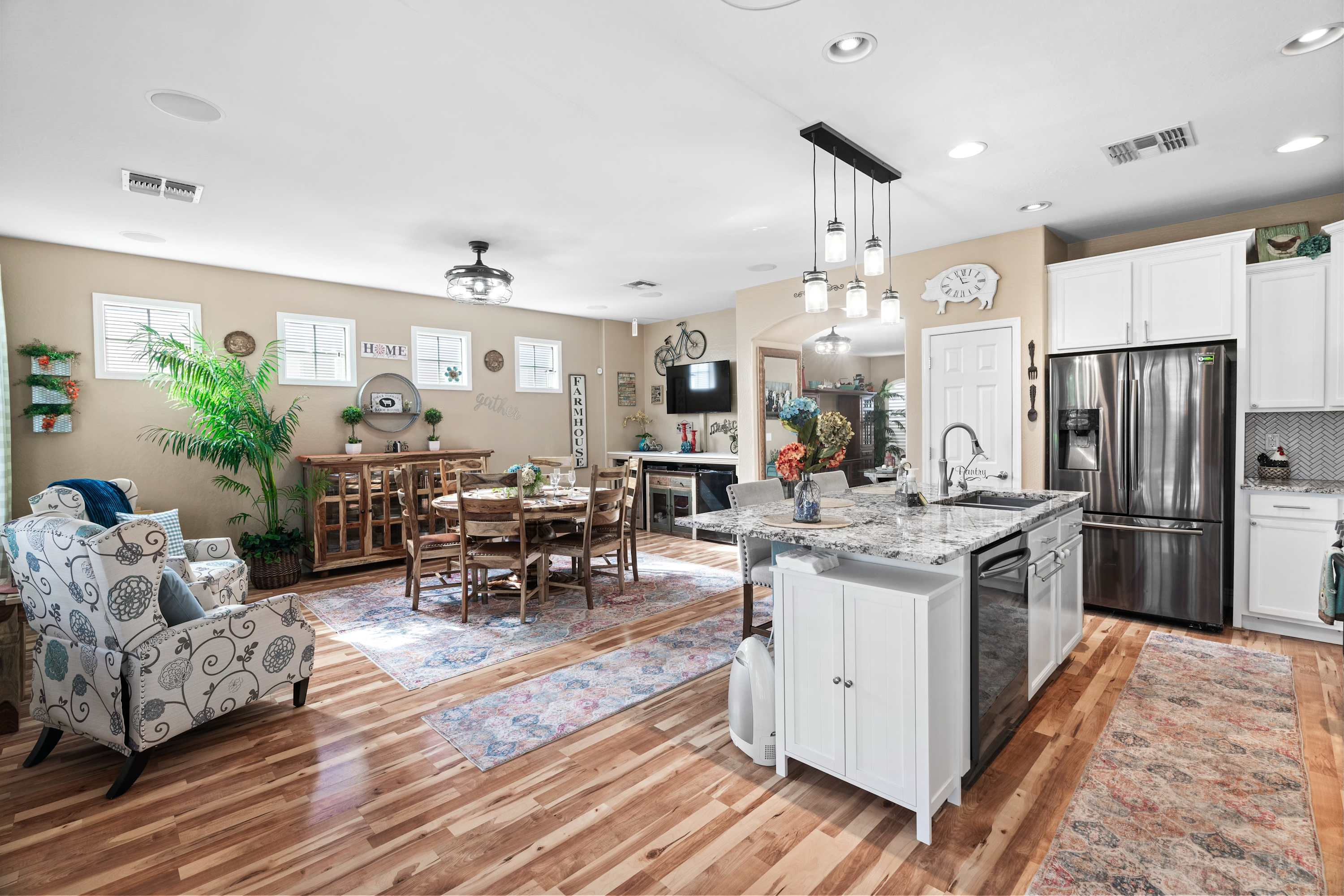 Goodyear Gem, Jacuzzi, Grill, Outdoor Oasis