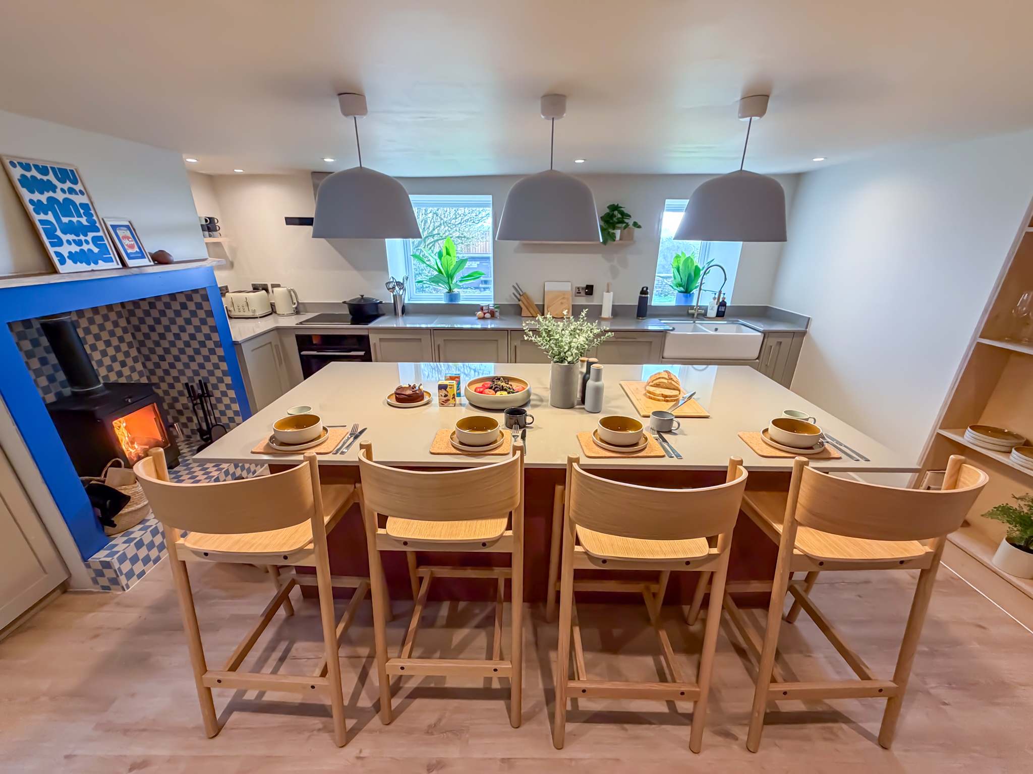 Yorkshire Dales Farmhouse for 8 guests · Hot Tub