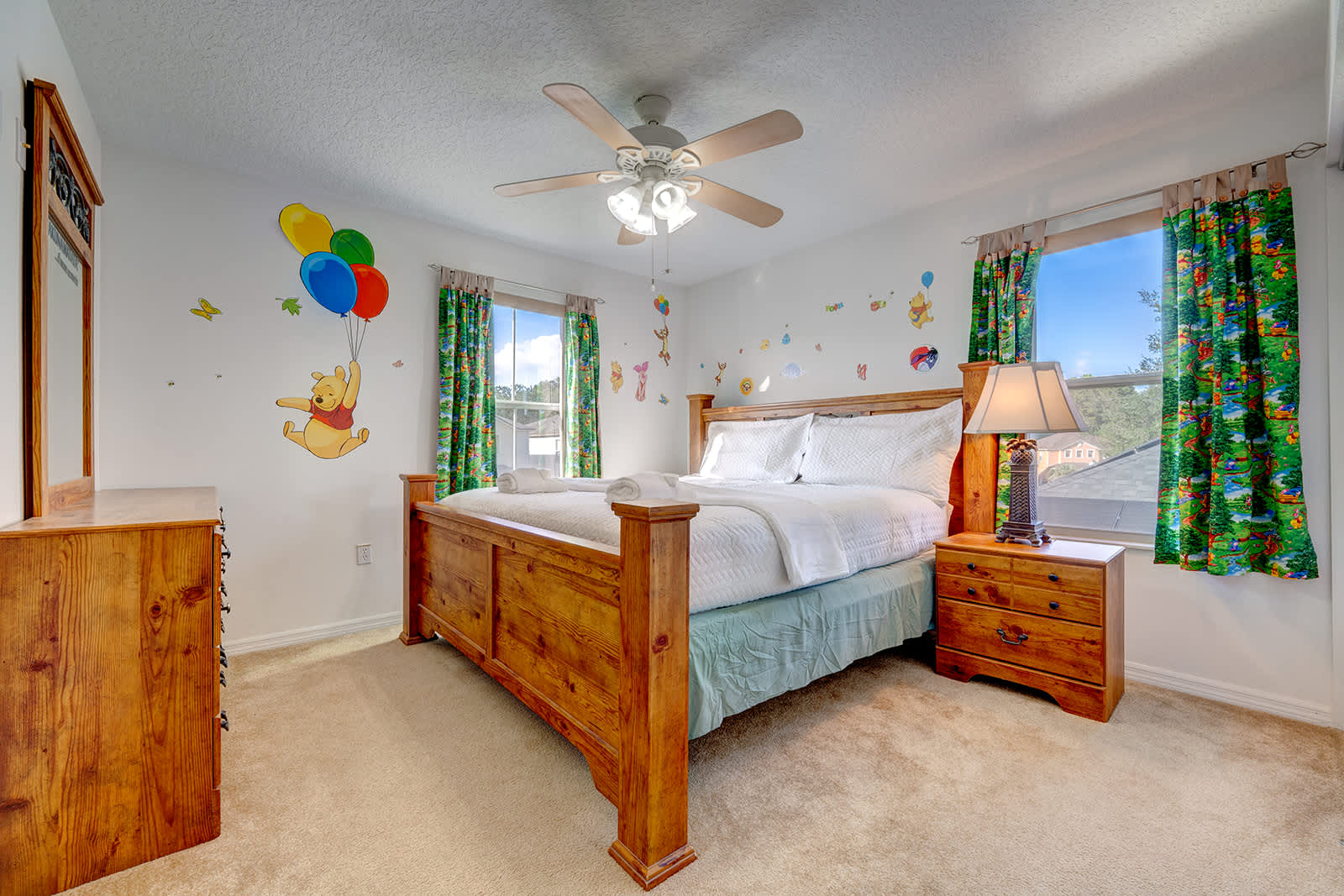 Serene Poolside Home Minutes from Parks
