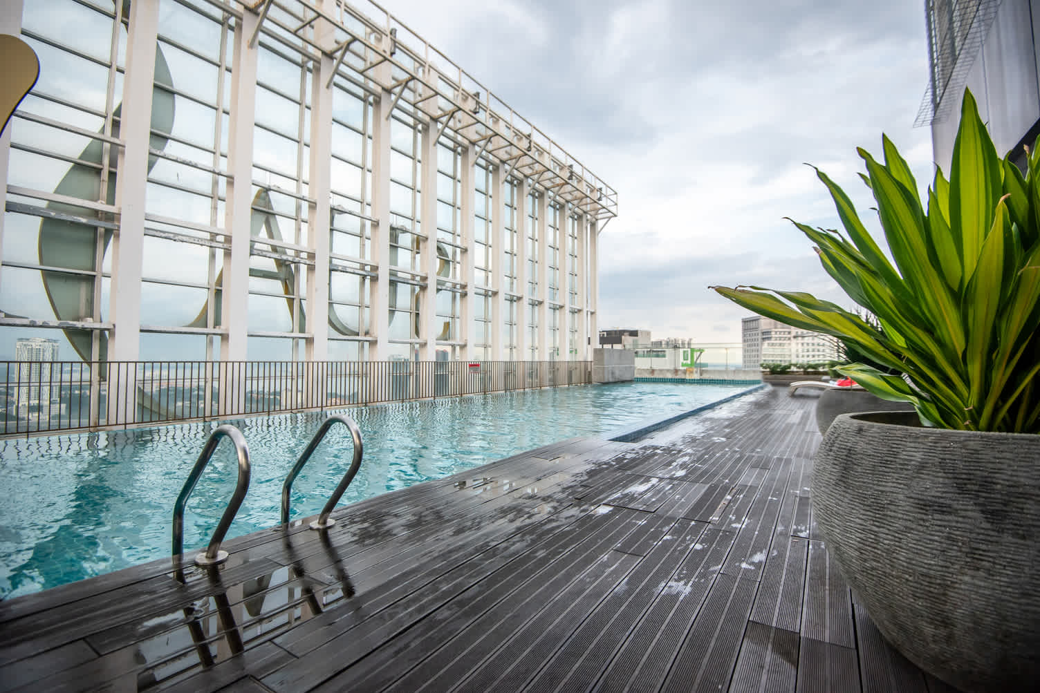 Bright 2BR Suasana Near JB Sentral CIQ — Johor Bahru, Johor — vacation rental