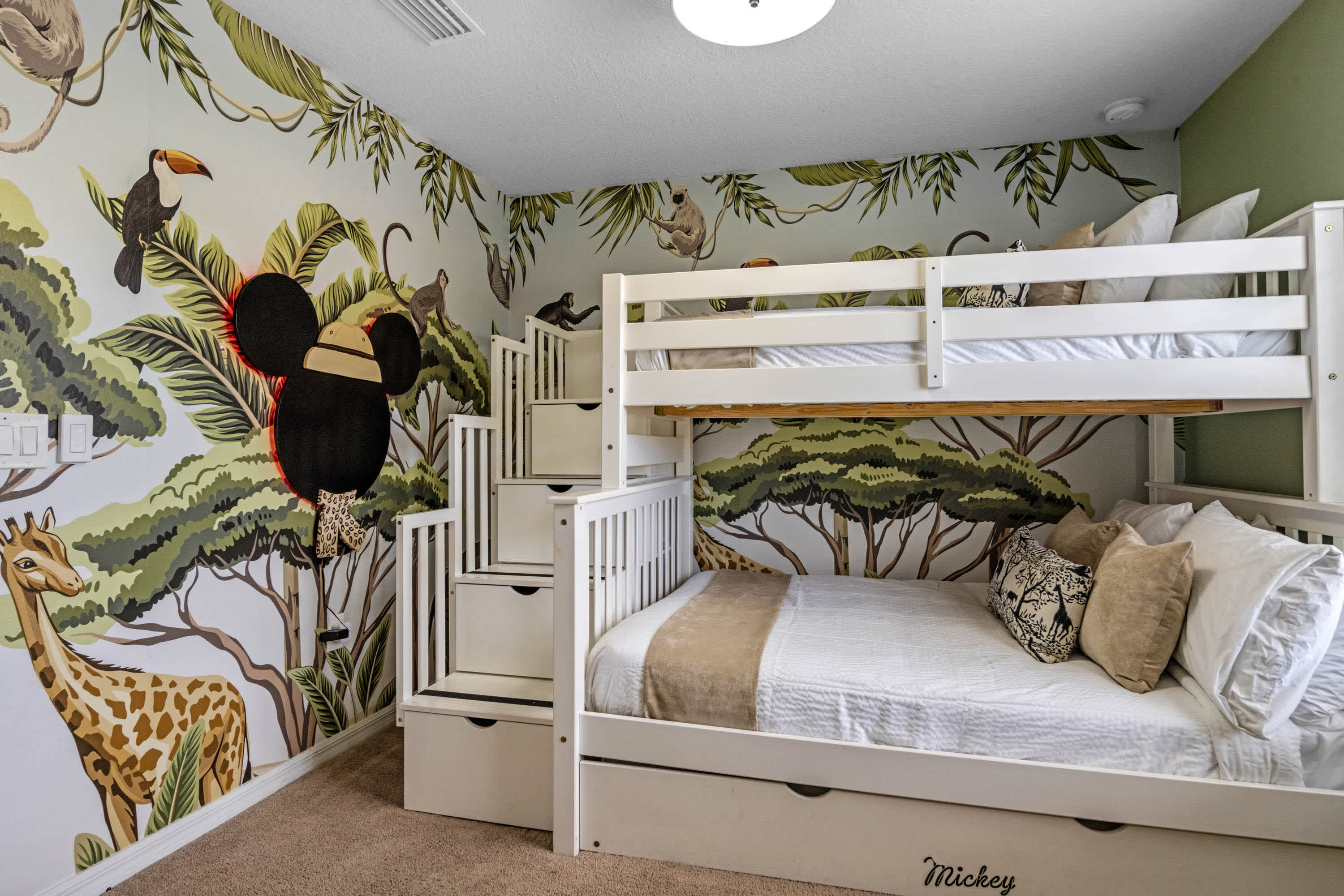 Luxury 5BR Home w/ Pool & Game room + Near Disney