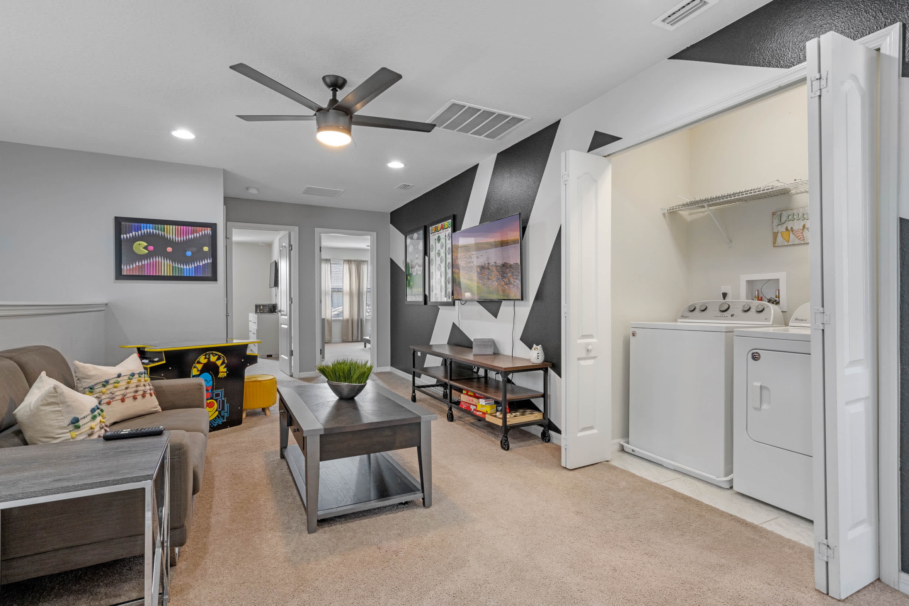 Luxury 5BR Home w/ Pool & Game room + Near Disney