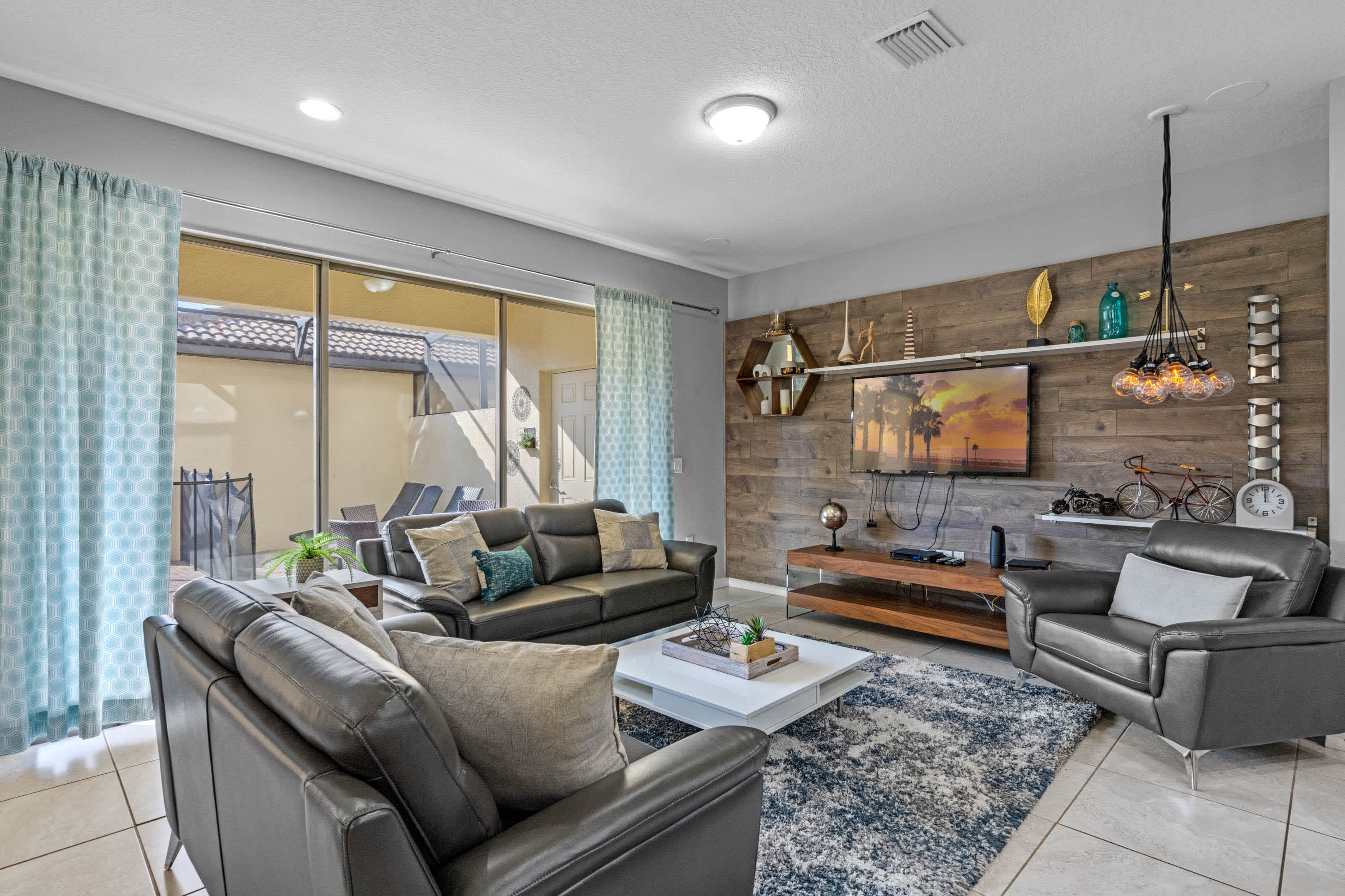 Luxury 5BR Home w/ Pool & Game room + Near Disney