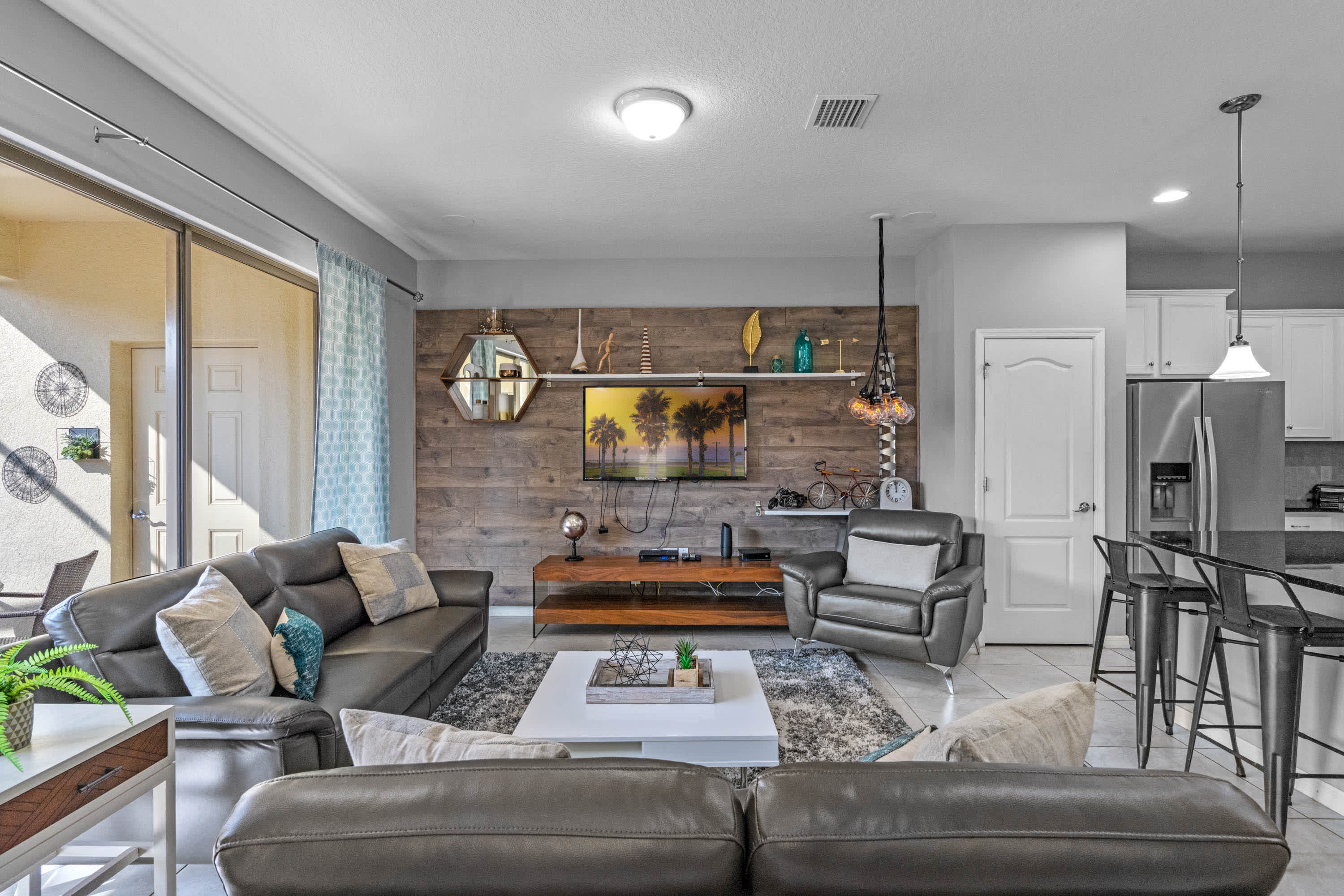 Luxury 5BR Home w/ Pool & Game room + Near Disney