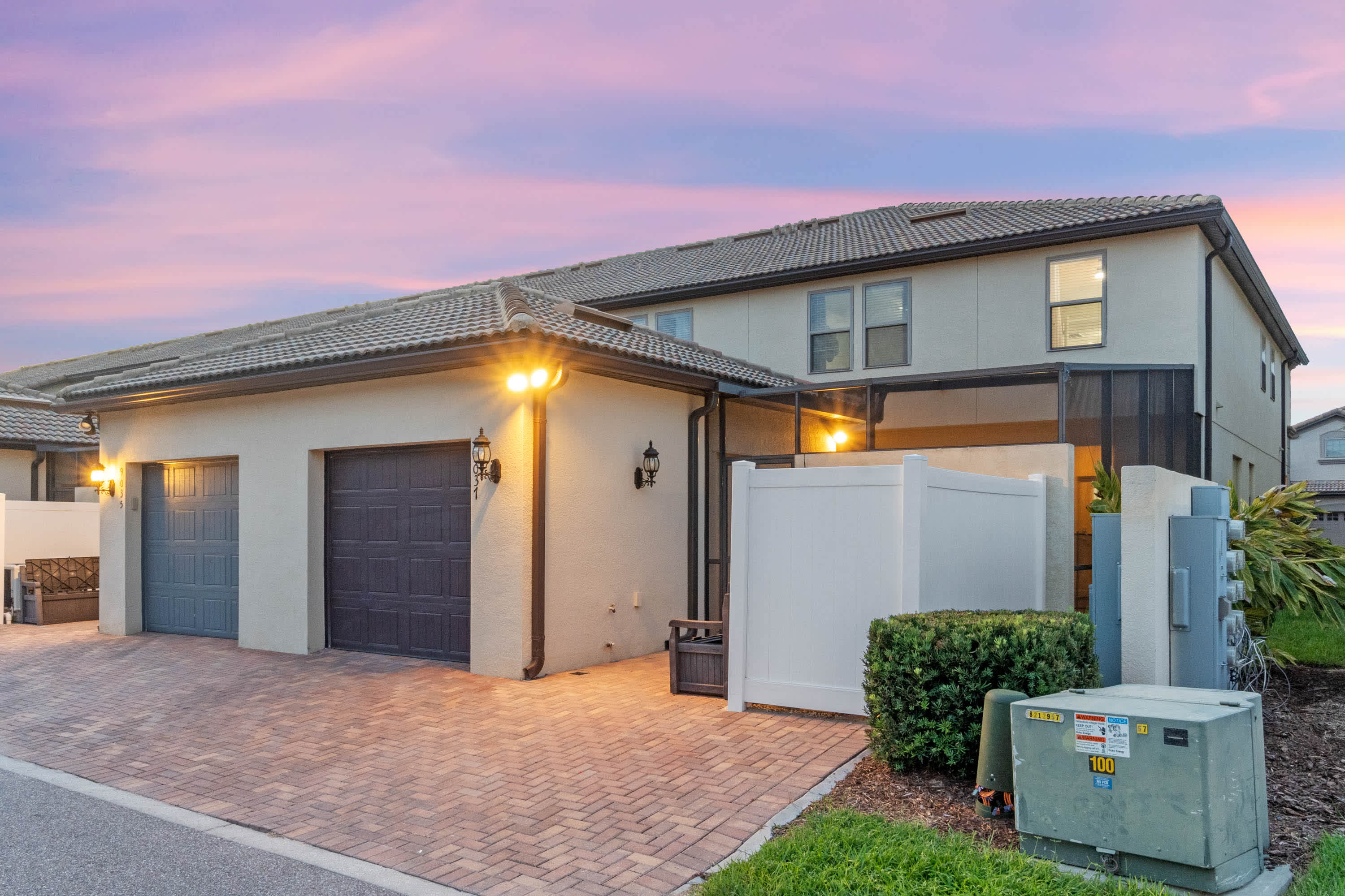 Luxury 5BR Home w/ Pool & Game room + Near Disney