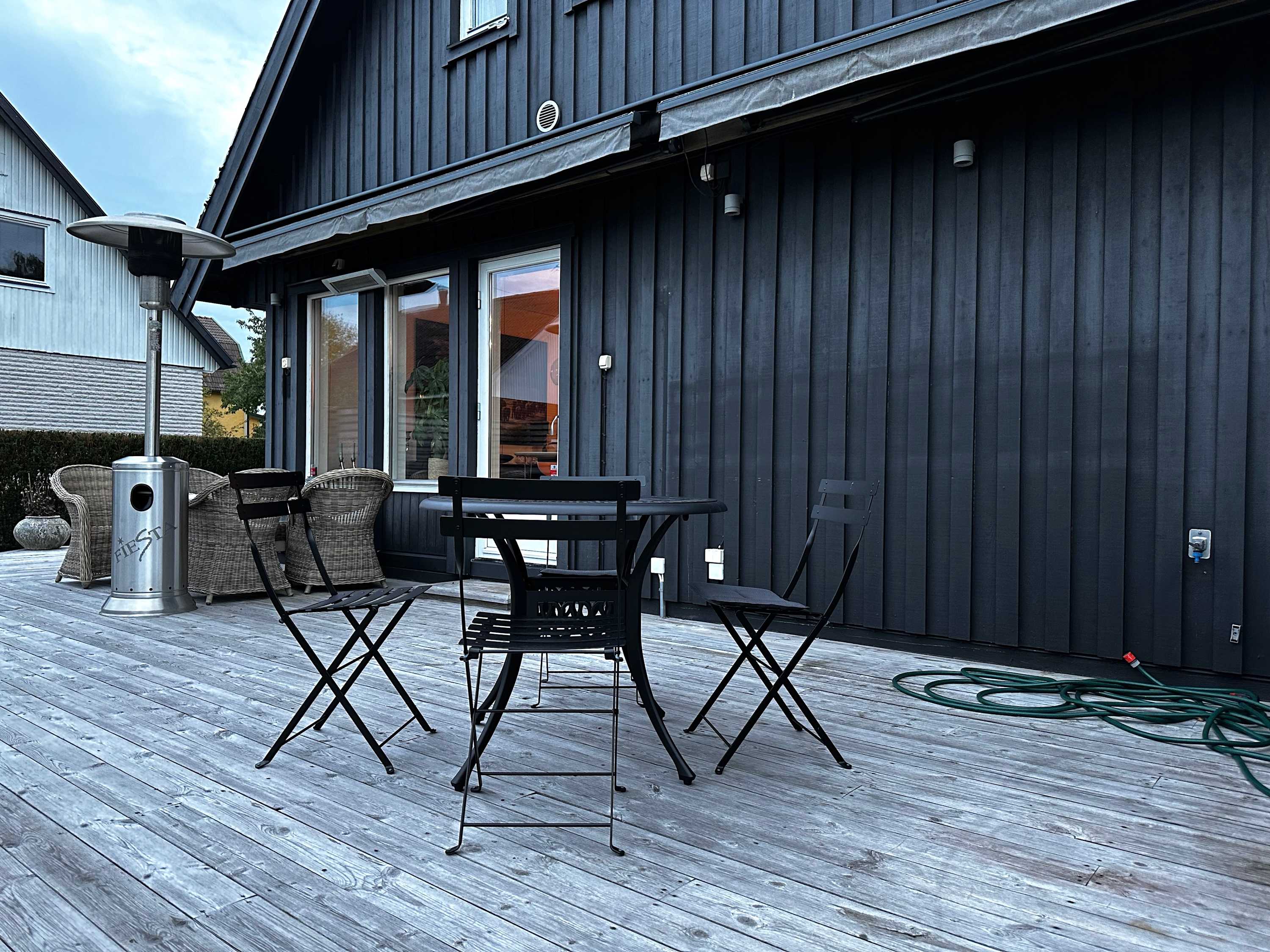Luxury Villa with Hot Tub & Sauna, Near Downtown Stockholm - Photo 27