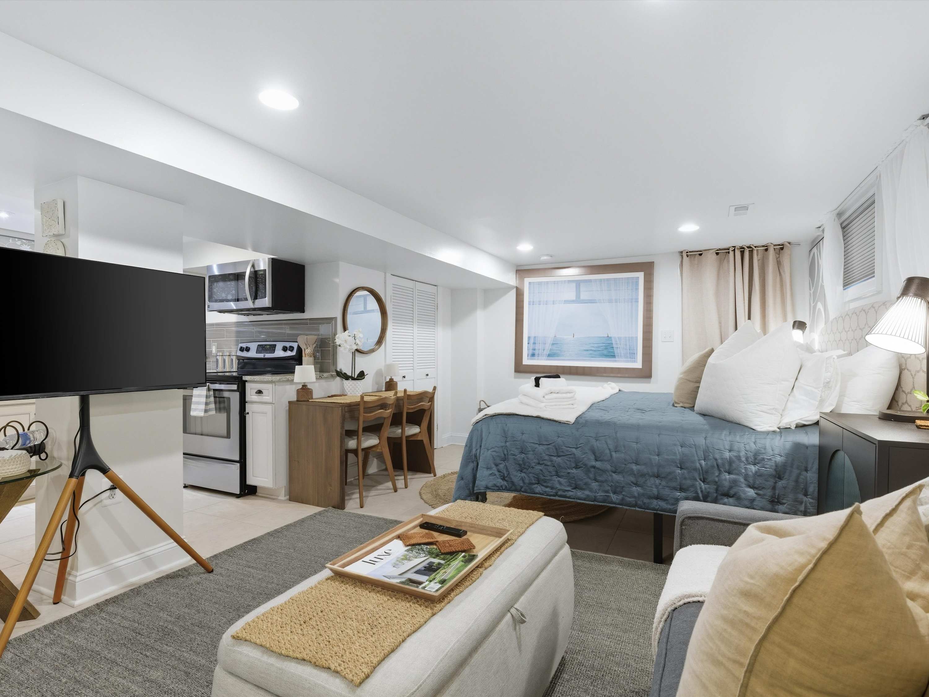 Petworth Gem - Modern Studio Near METRO rail — Washington, DC — vacation rental
