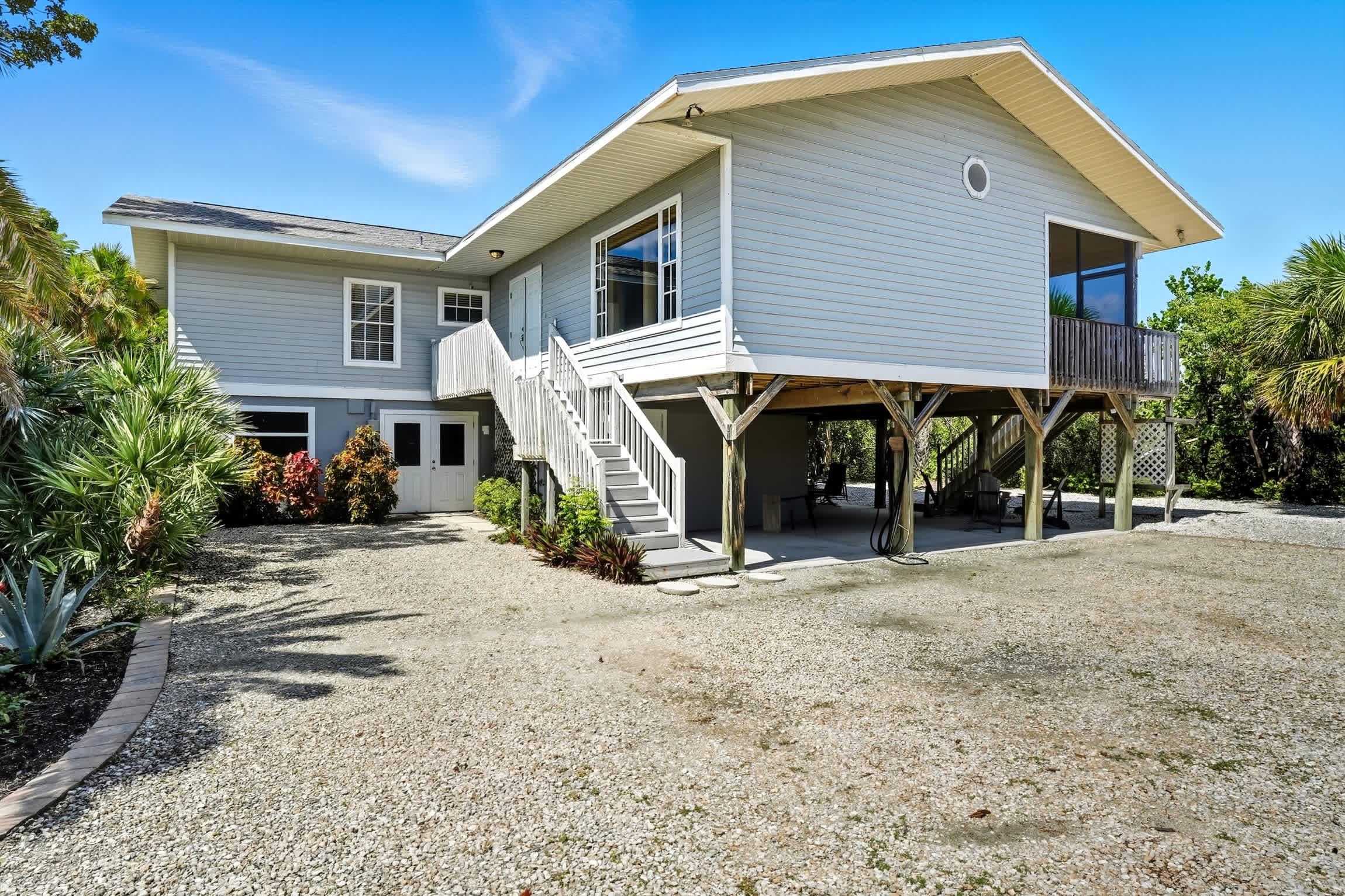 Your Island Oasis Awaits on Sanibel - Near Beach 6