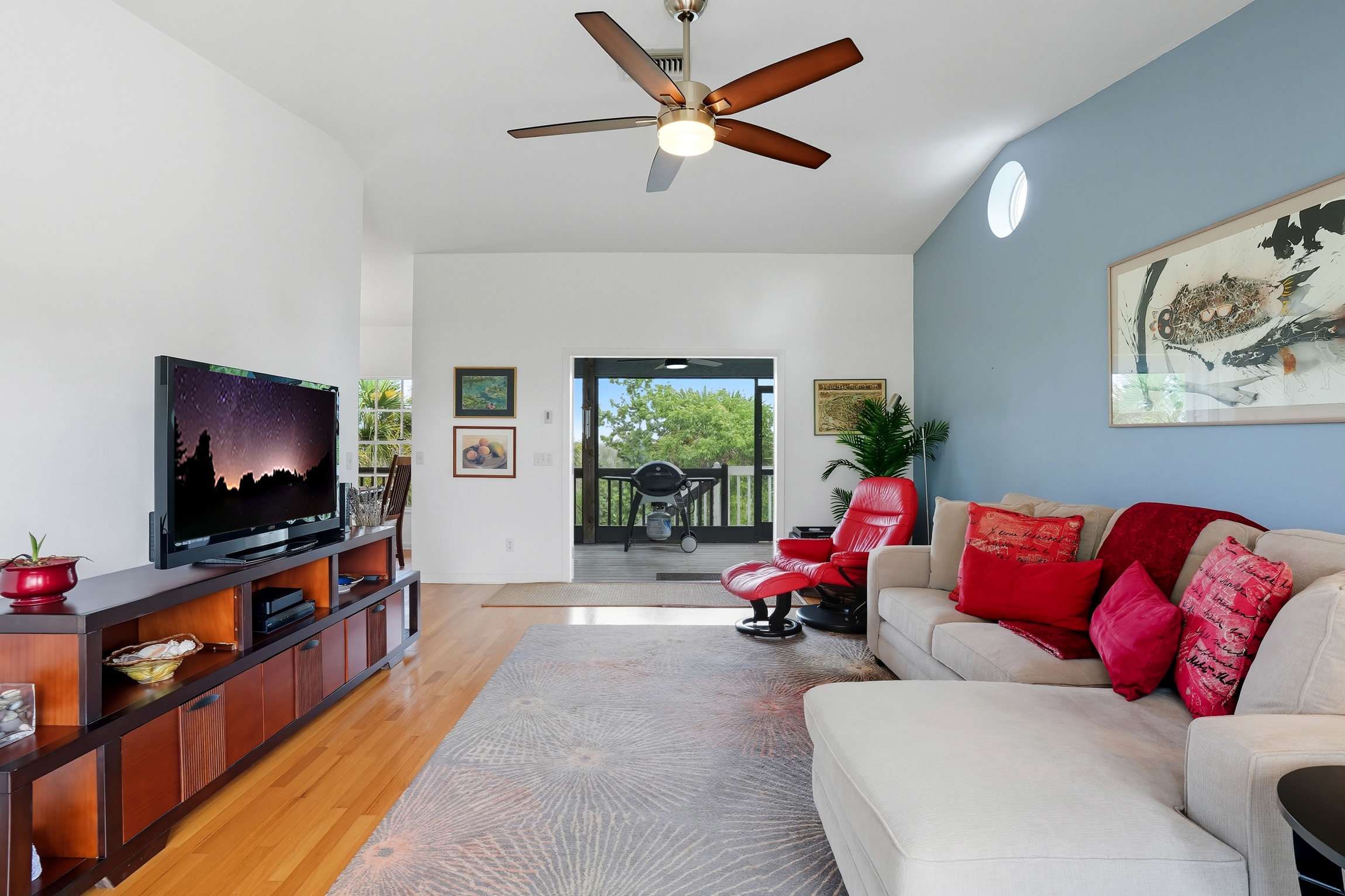 Your Island Oasis Awaits on Sanibel Near Beach | Photo 15