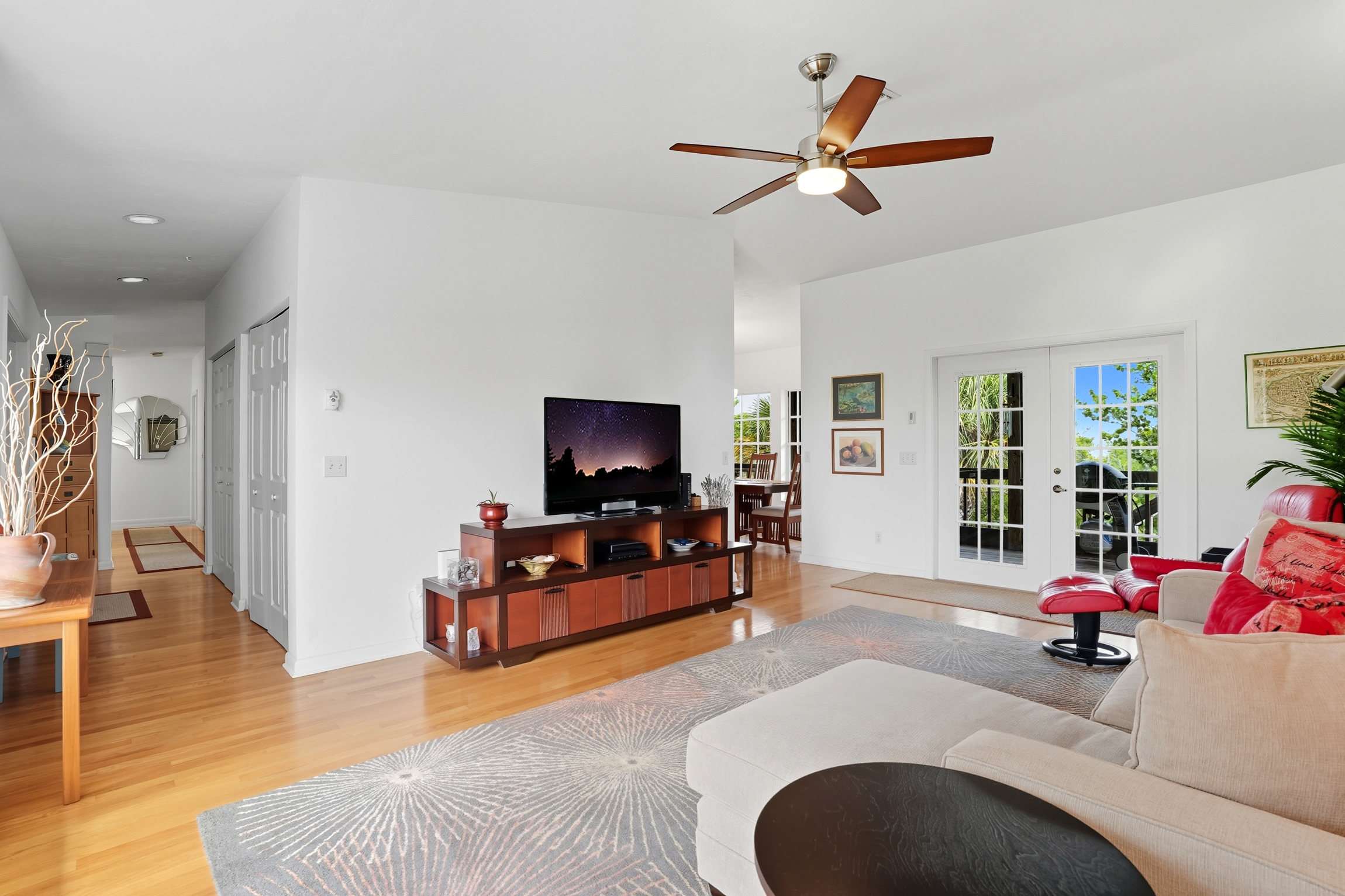 Your Island Oasis Awaits on Sanibel Near Beach | Photo 18