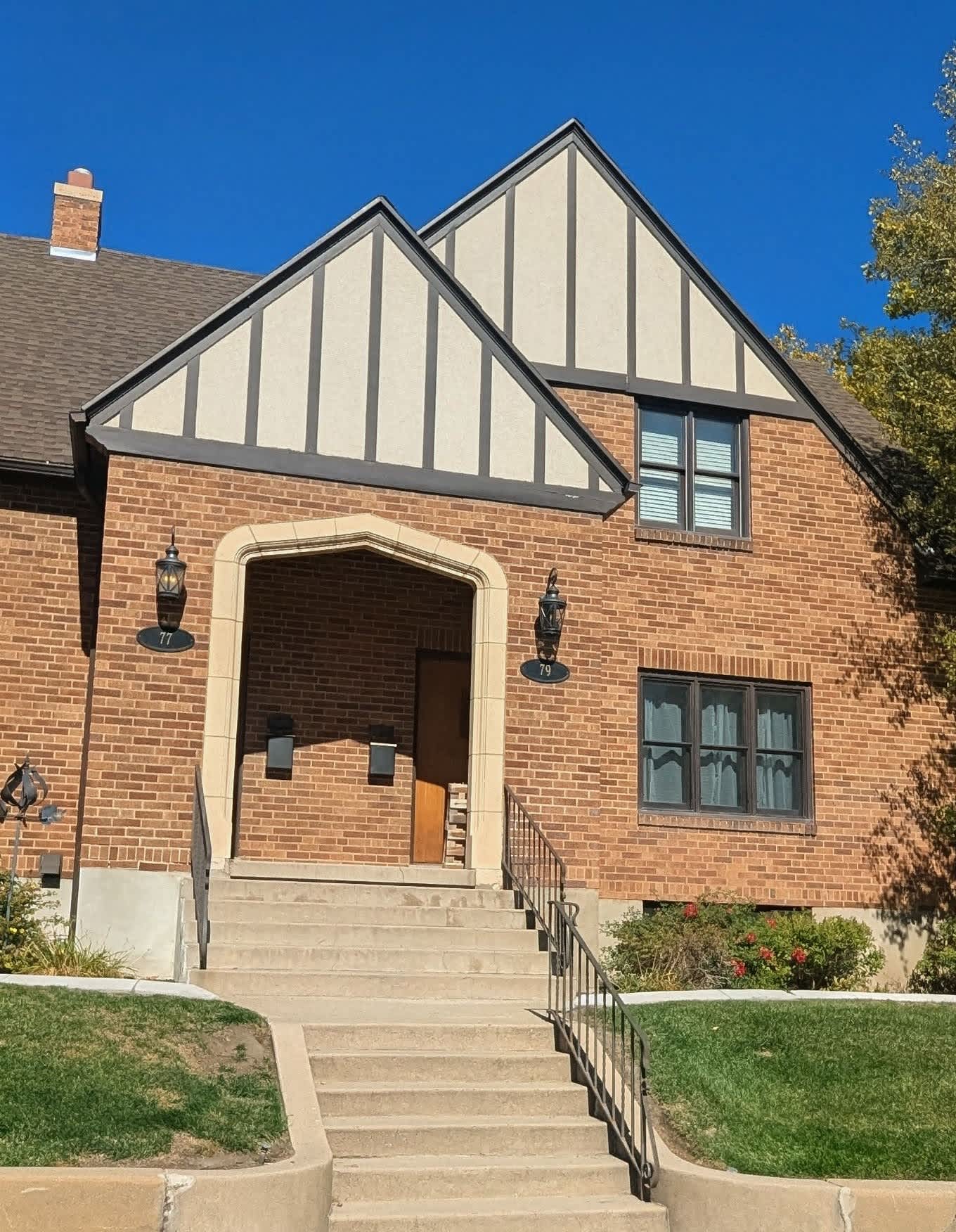 The Hillside - Historic Tudor retreat in SLC