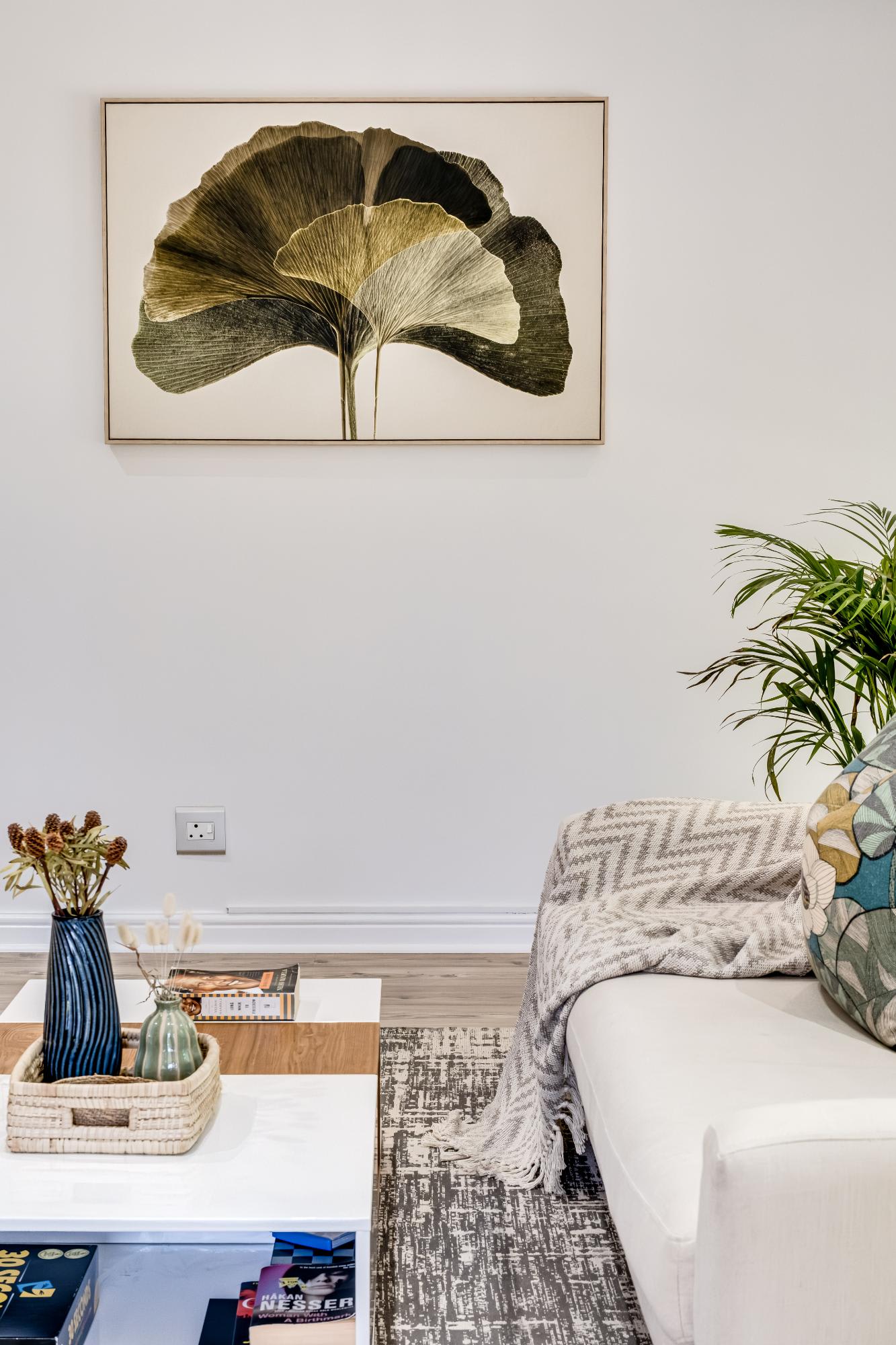 Contemporary Apartment close to the Radisson Majolica 10