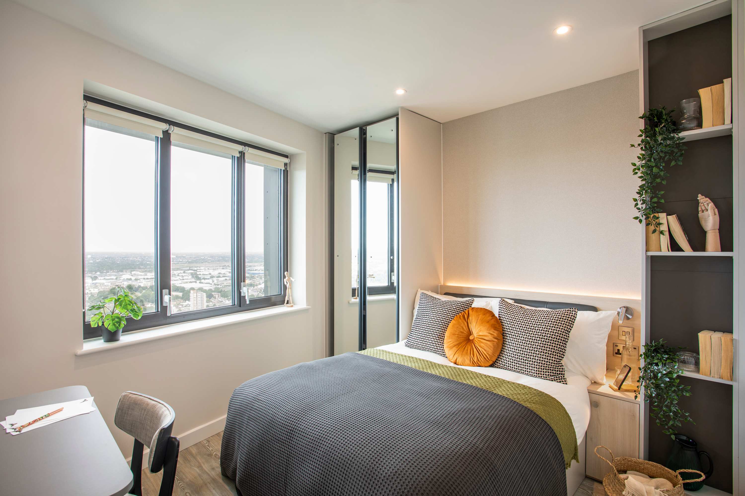 Comfy Studio Apt w/ 40+ Amenities | StayCozy