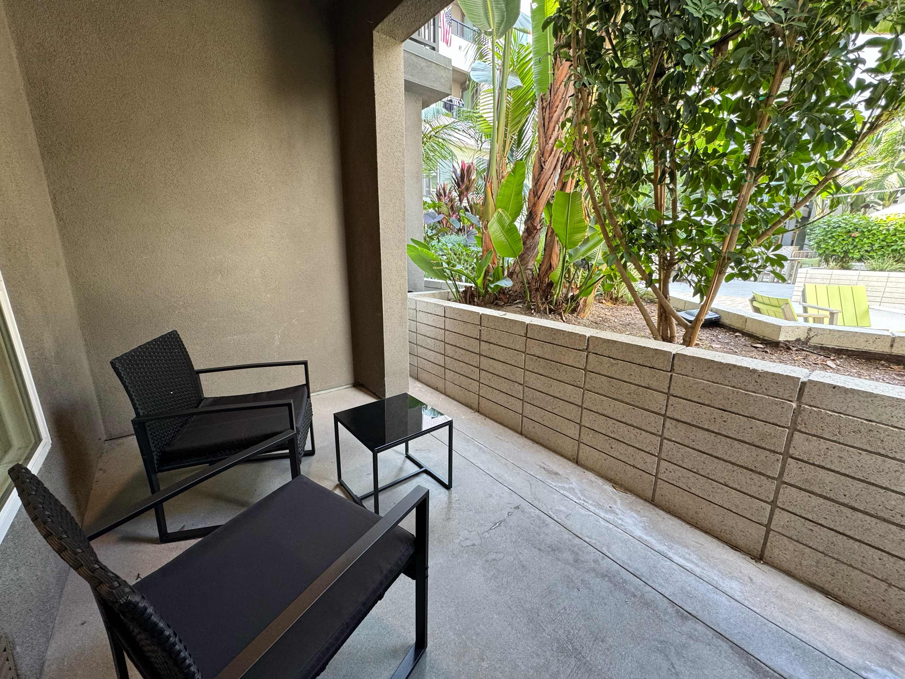 Modern Apartment w/ Pool & Gym Near Disneyland - Photo 13