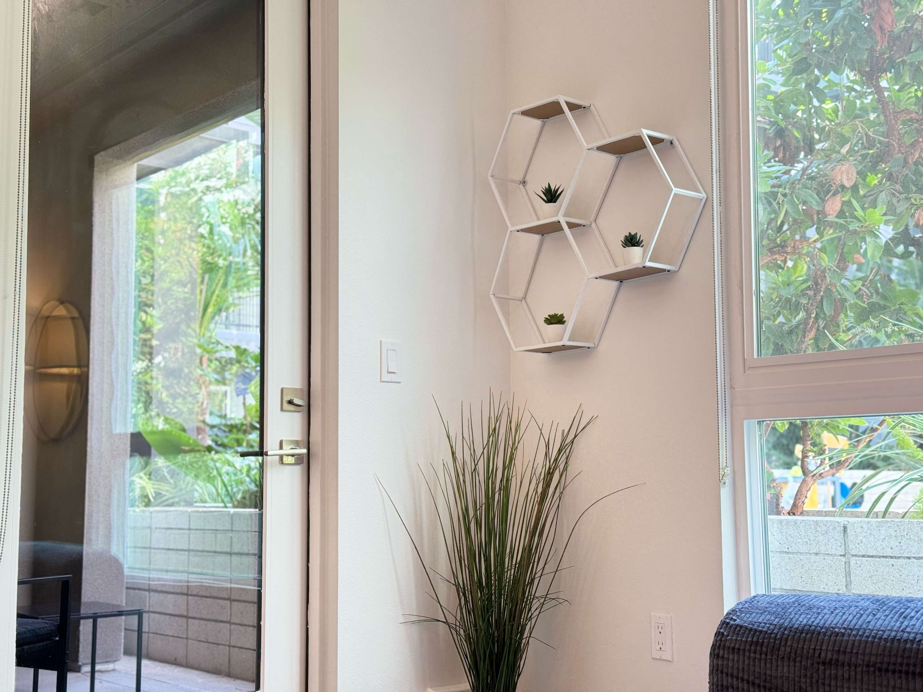 Modern Apartment w/ Pool & Gym Near Disneyland - Photo 49