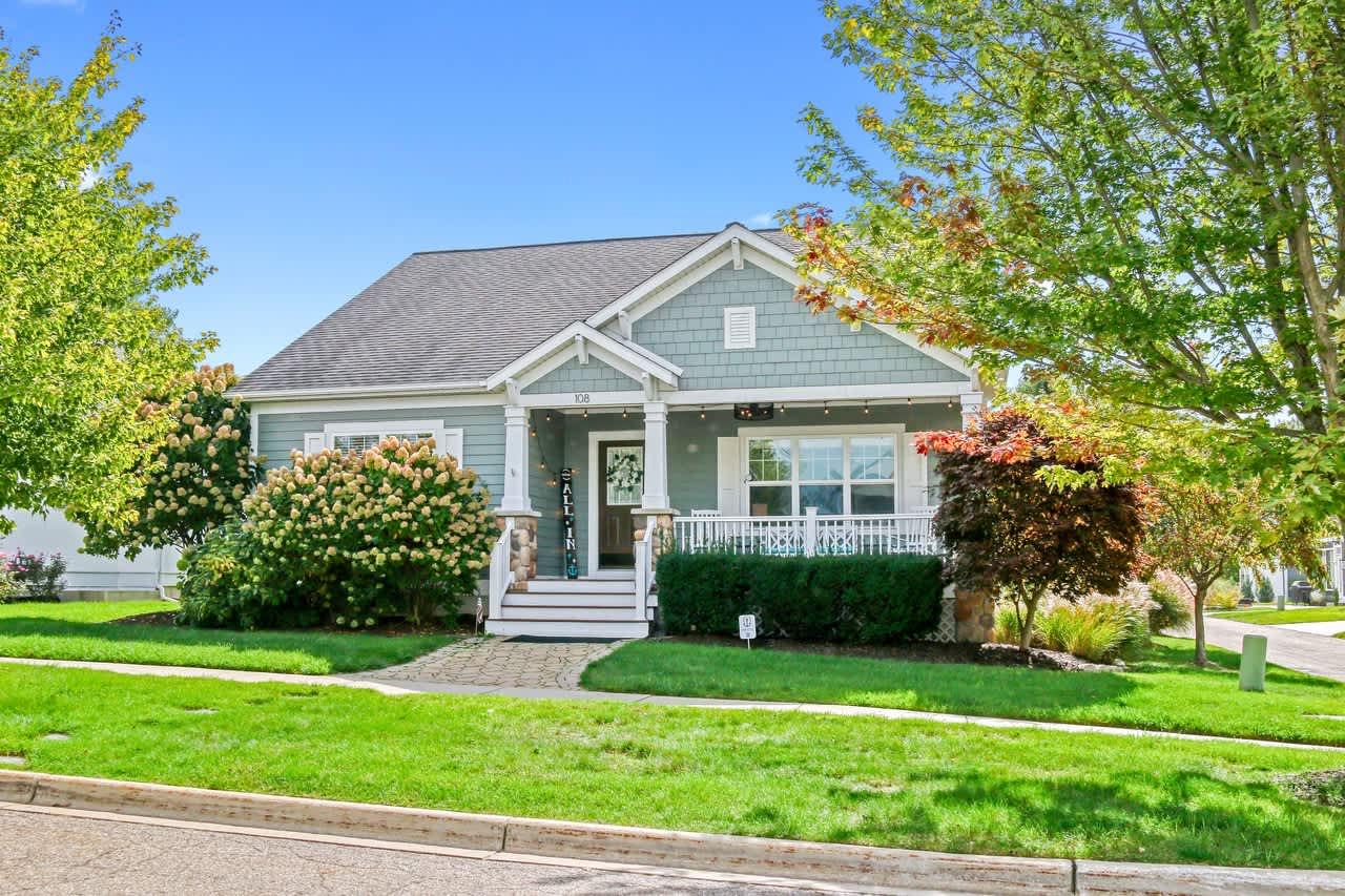 All In Pool Access Fire Pit Game Room