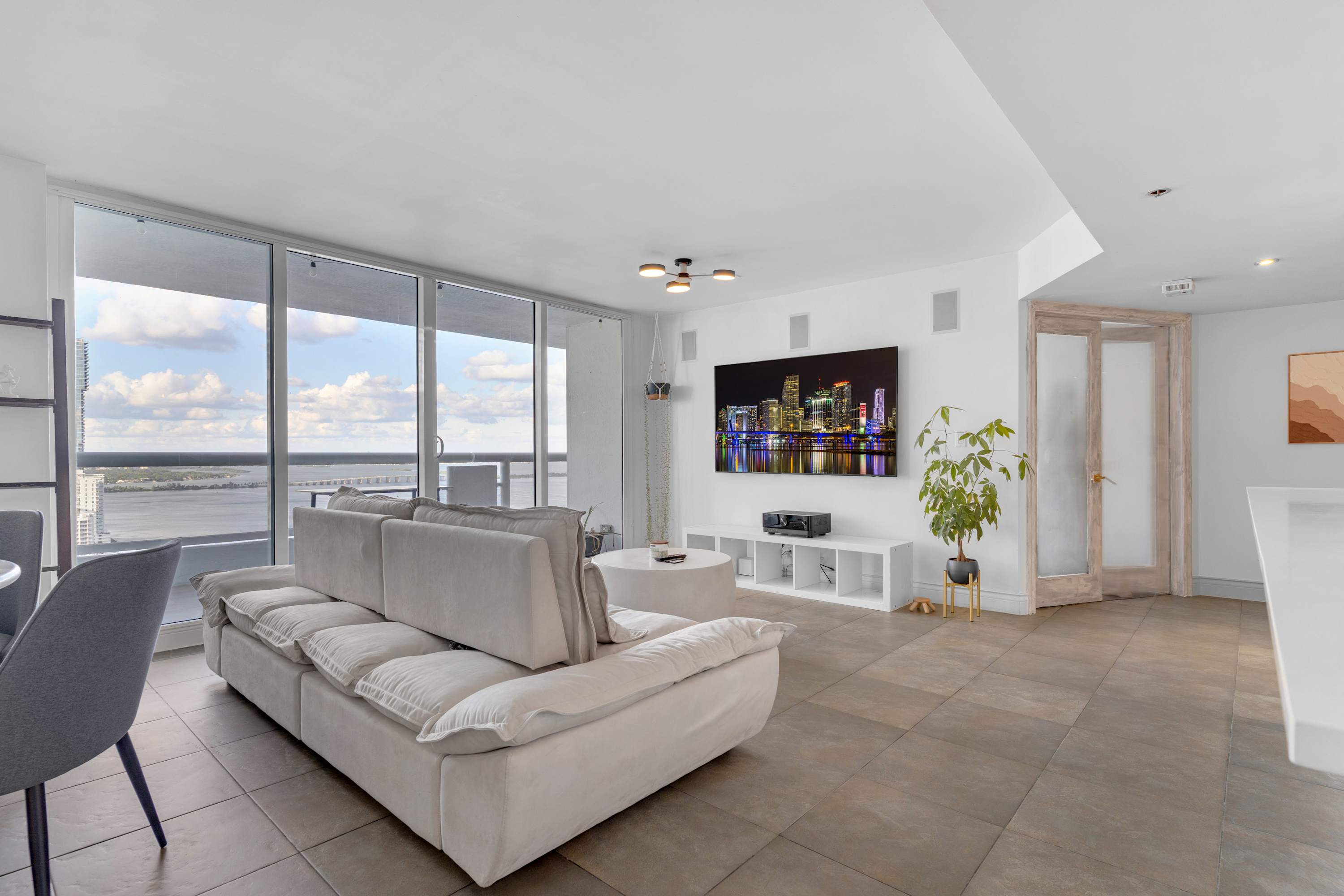 Luxury Art Basel cocon 3