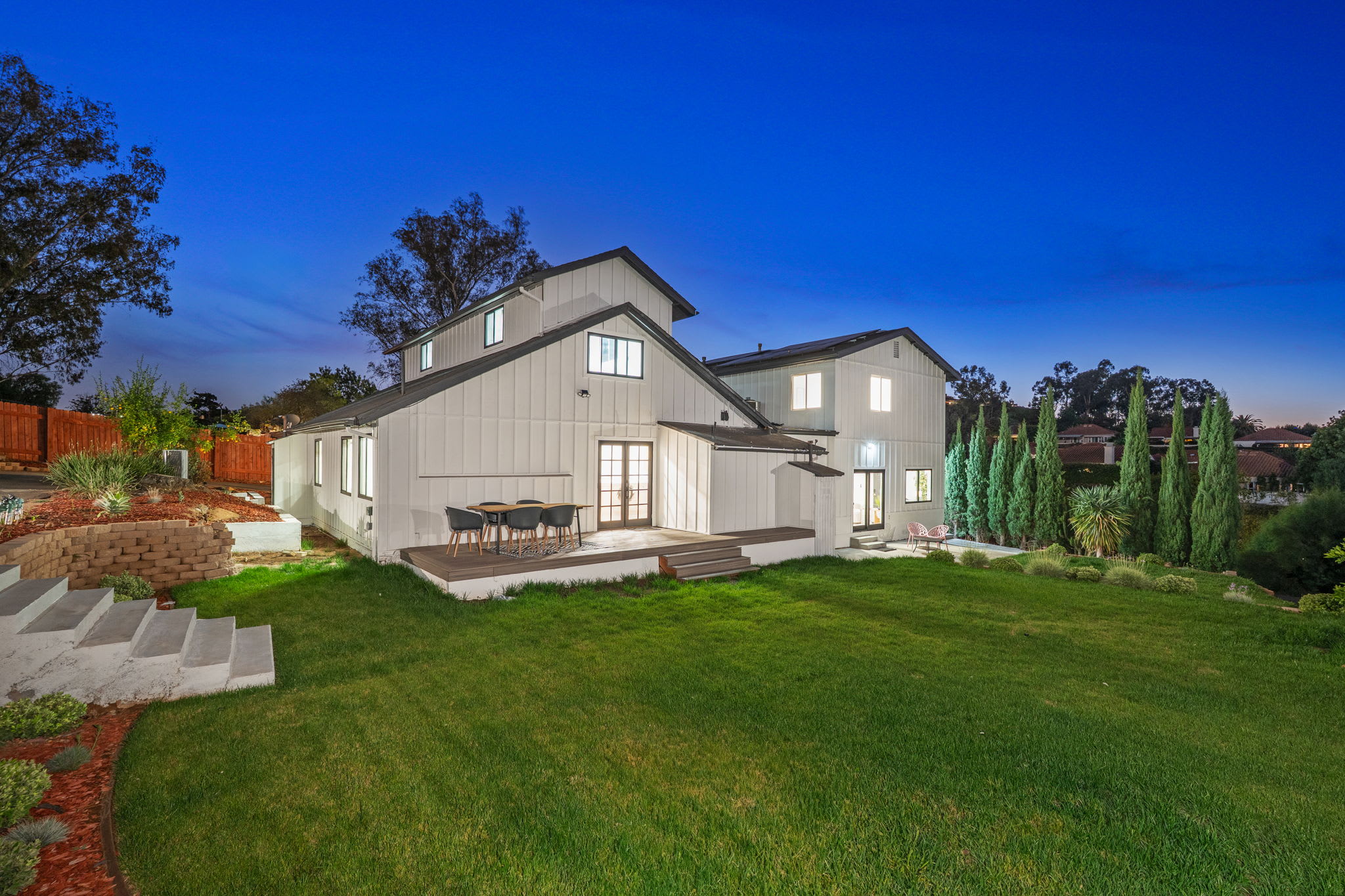 Spacious Poway Farmhouse Retreat for Families — Poway, CA — vacation rental