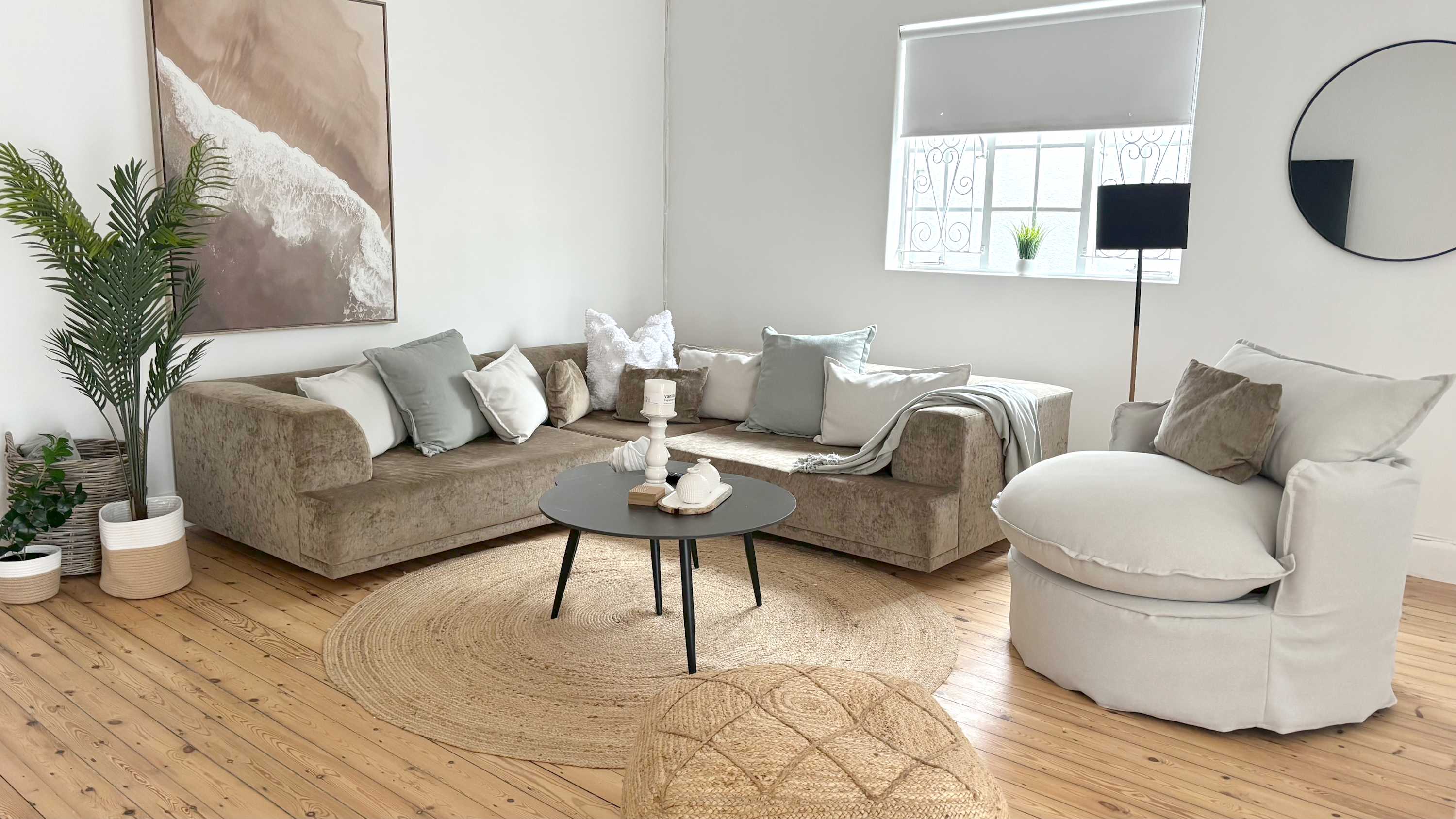 Stylish Sea Point 2-Bed Cottage | Quiet Cul-de-Sac — Cape Town, Western Cape — vacation rental