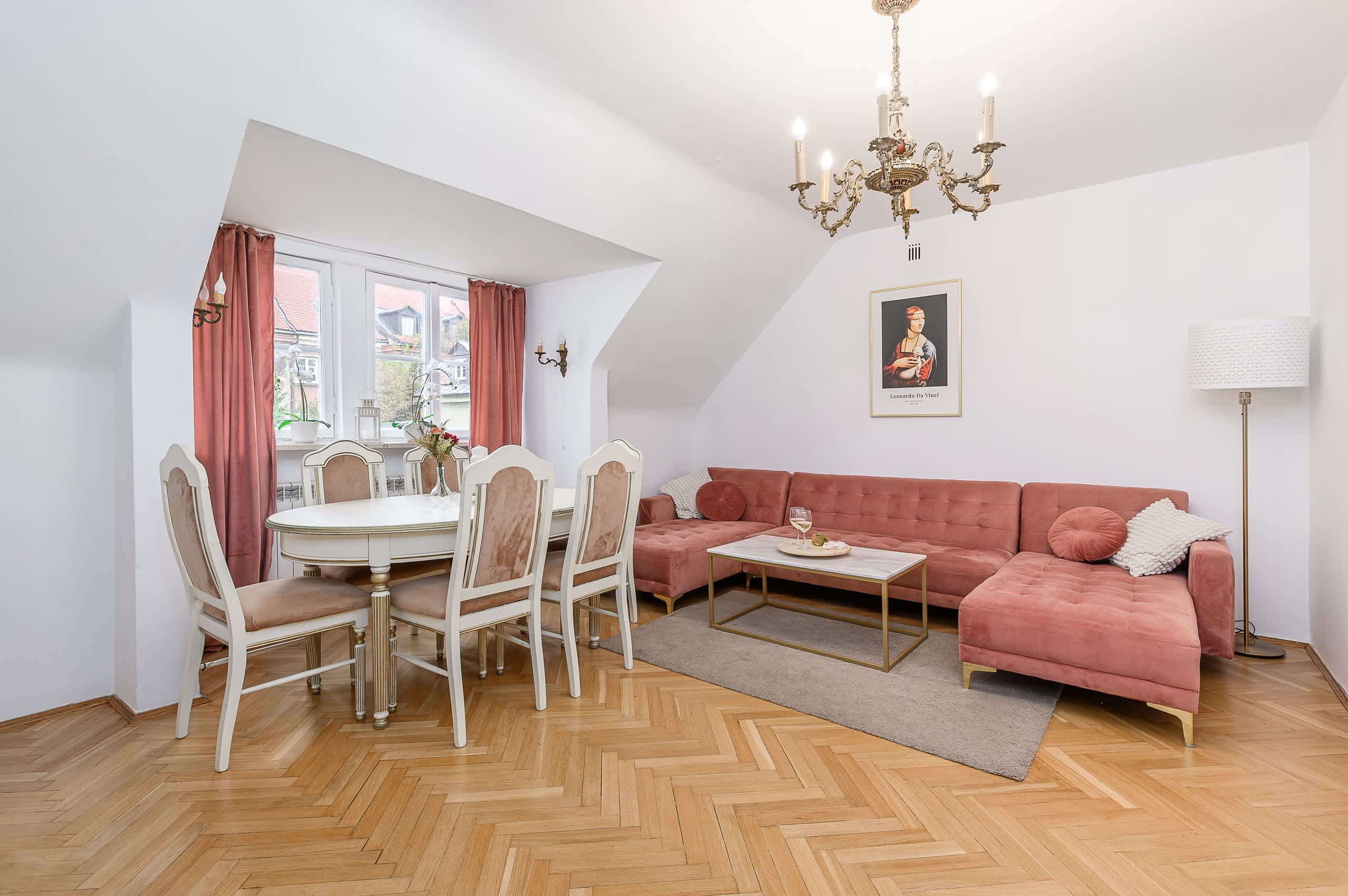 Lumina Apartments for family in the Old Town