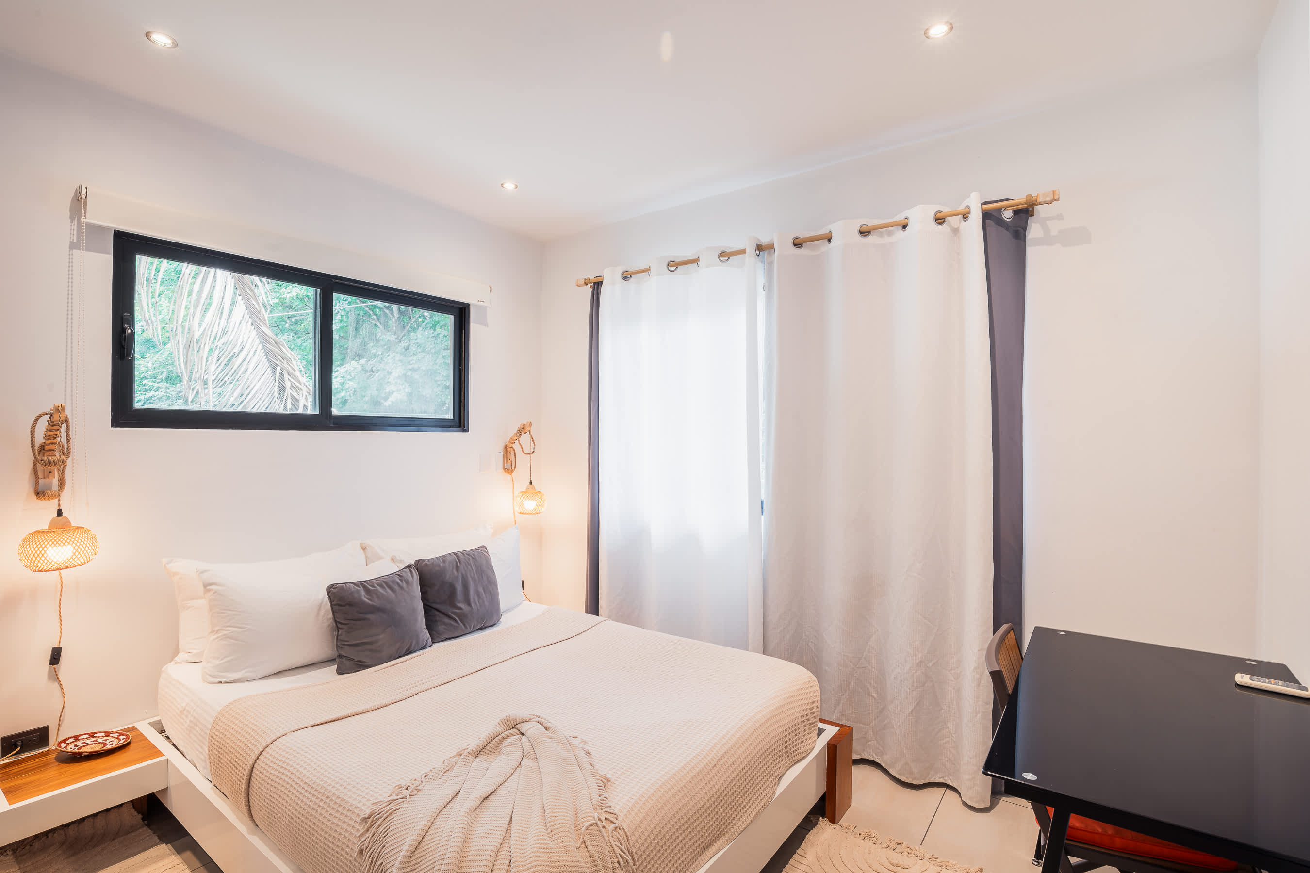 Location, location. One bedroom APT #2 is walking distance to shops, gym, surf and yoga. — Nosara, Guanacaste — vacation rental
