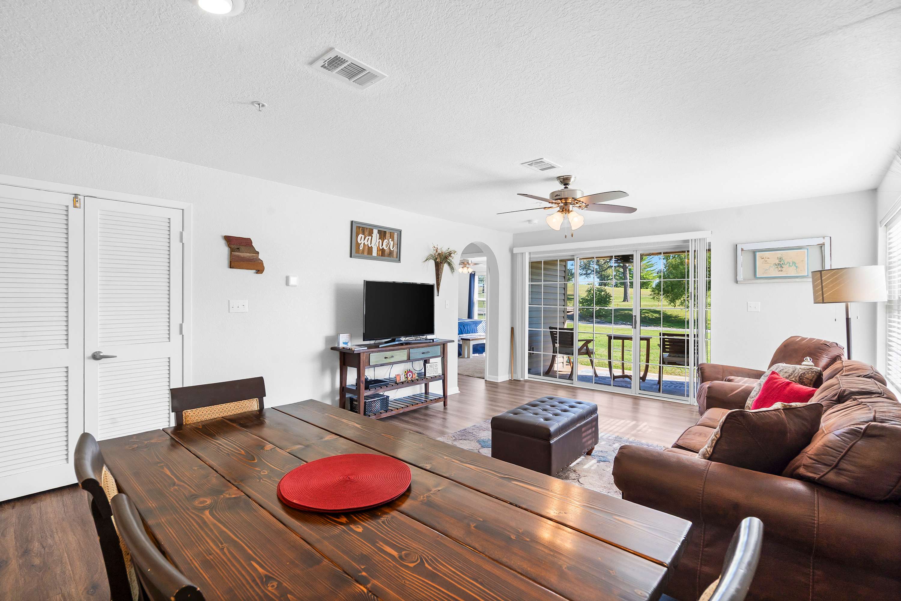 Stay & Play Branson Basecamp