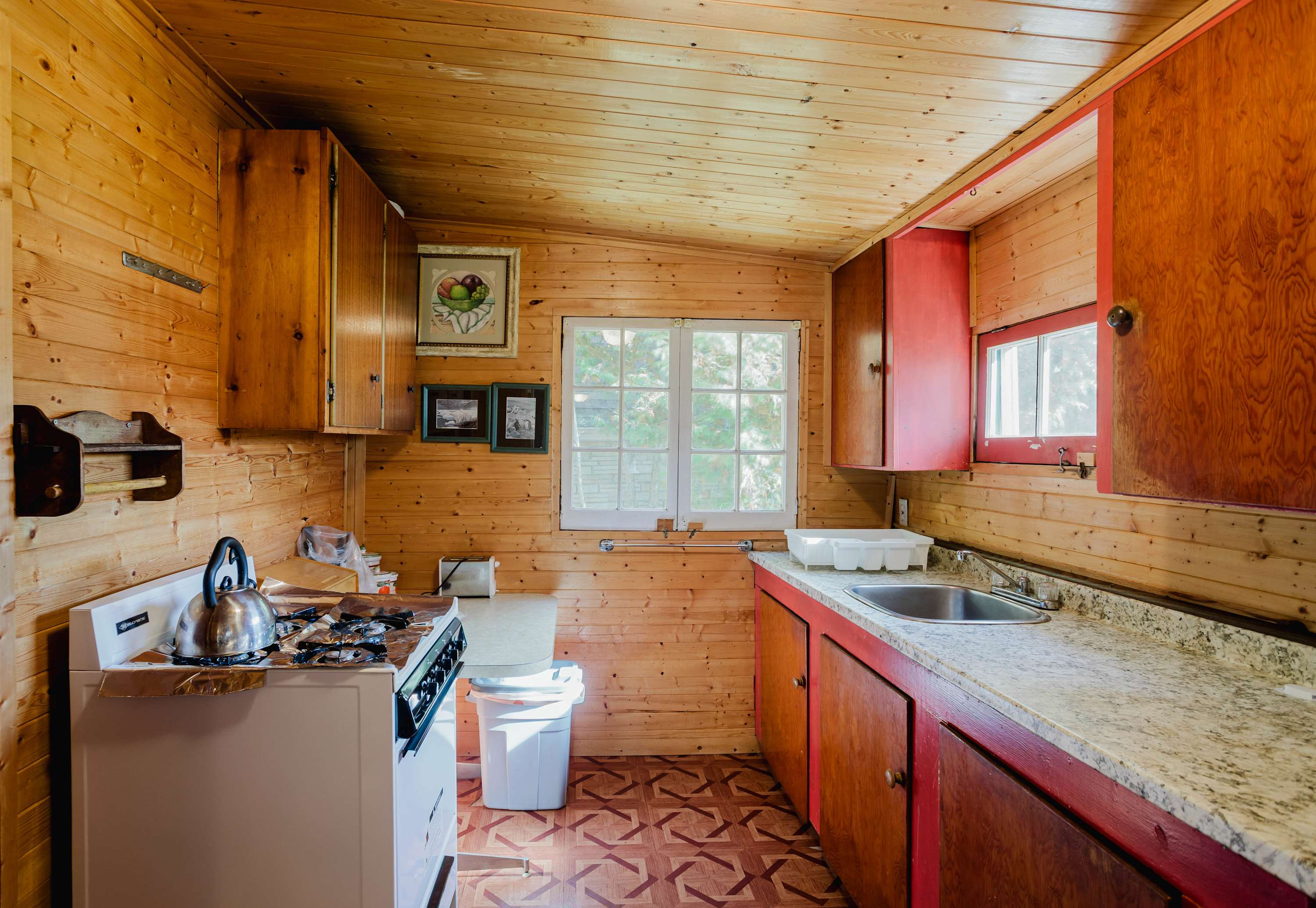 3-Bedroom Cottage at Katchawanooka Resort #10