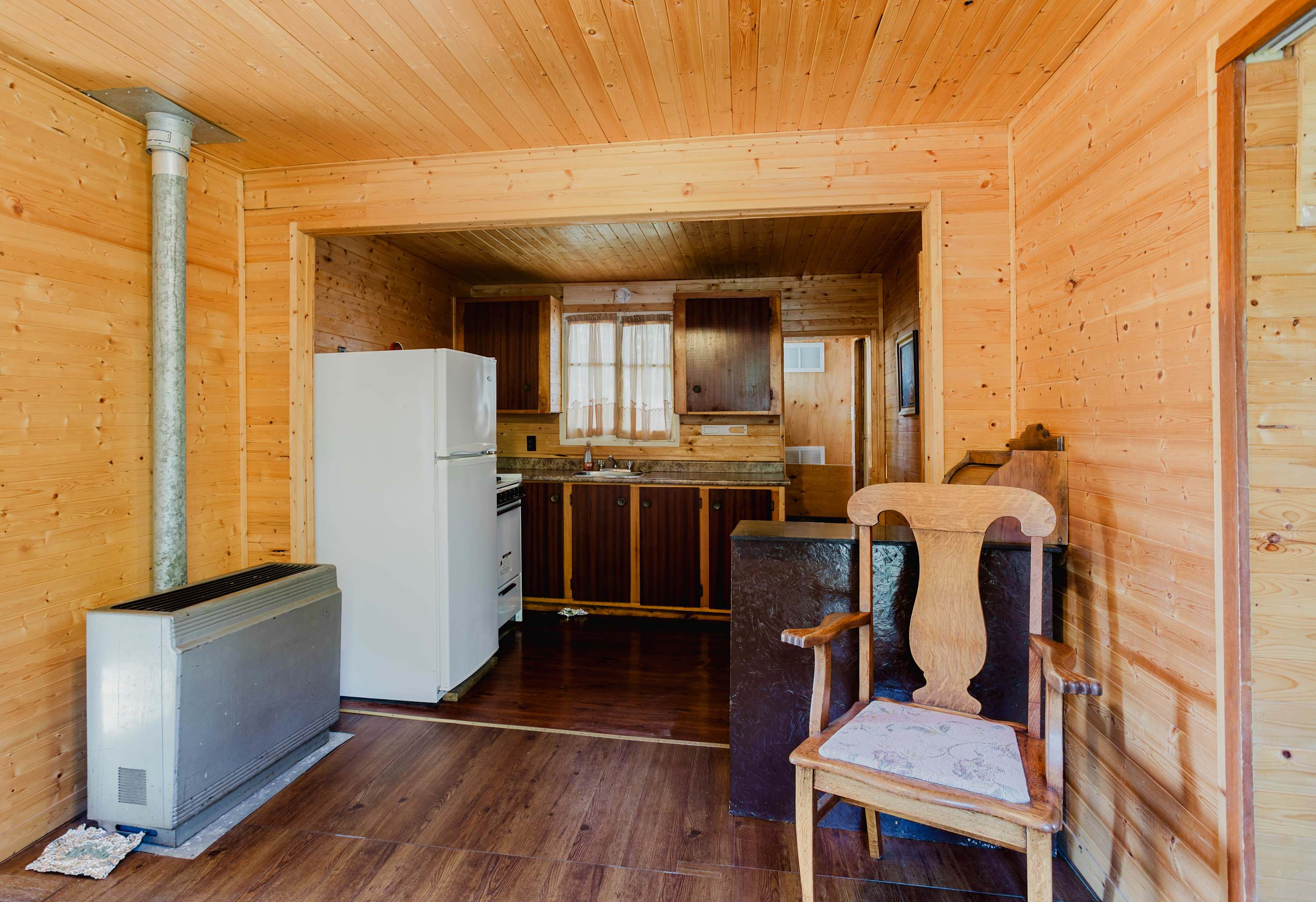 3-Bedroom Cottage at Katchawanooka Resort #9
