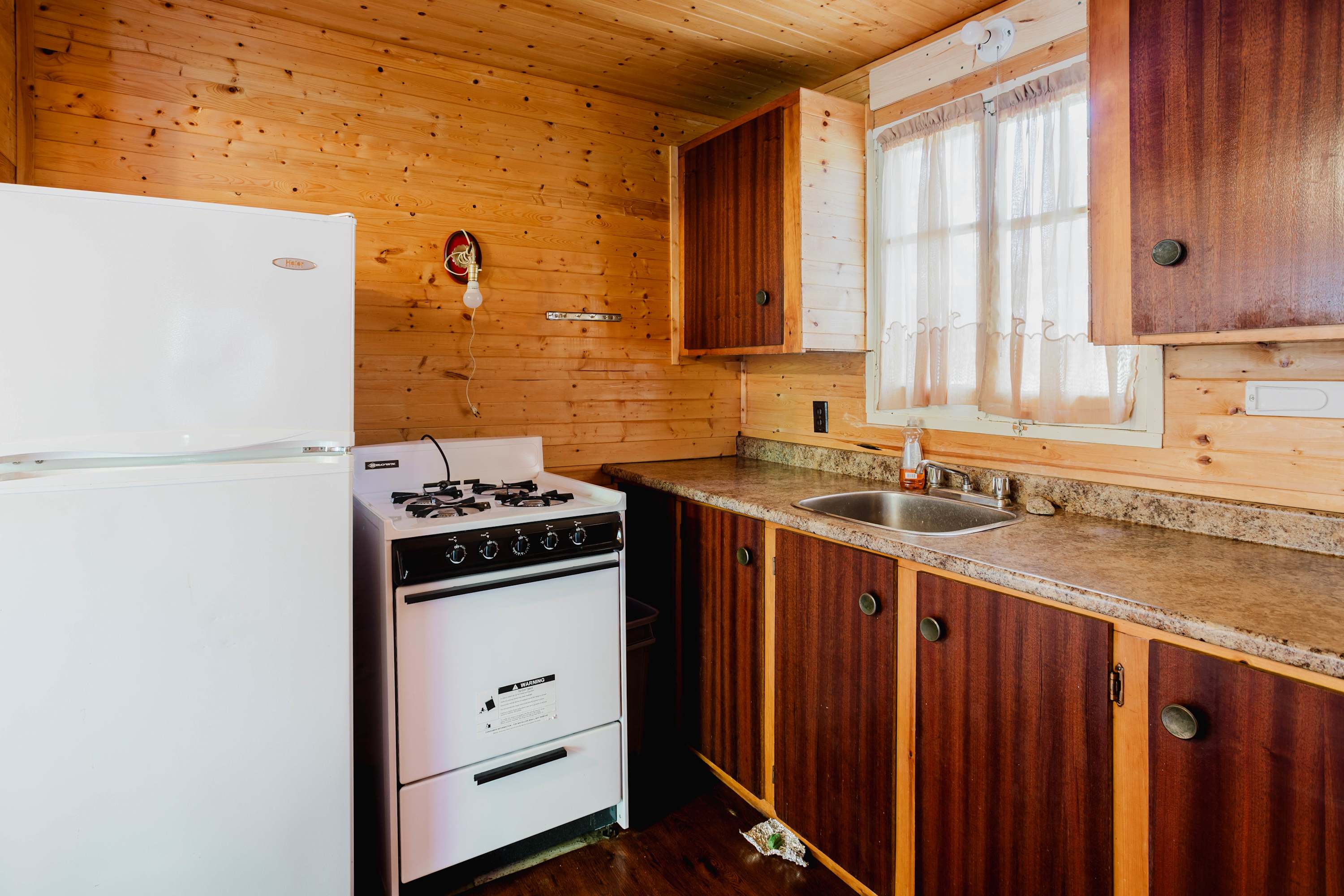 3-Bedroom Cottage at Katchawanooka Resort #9