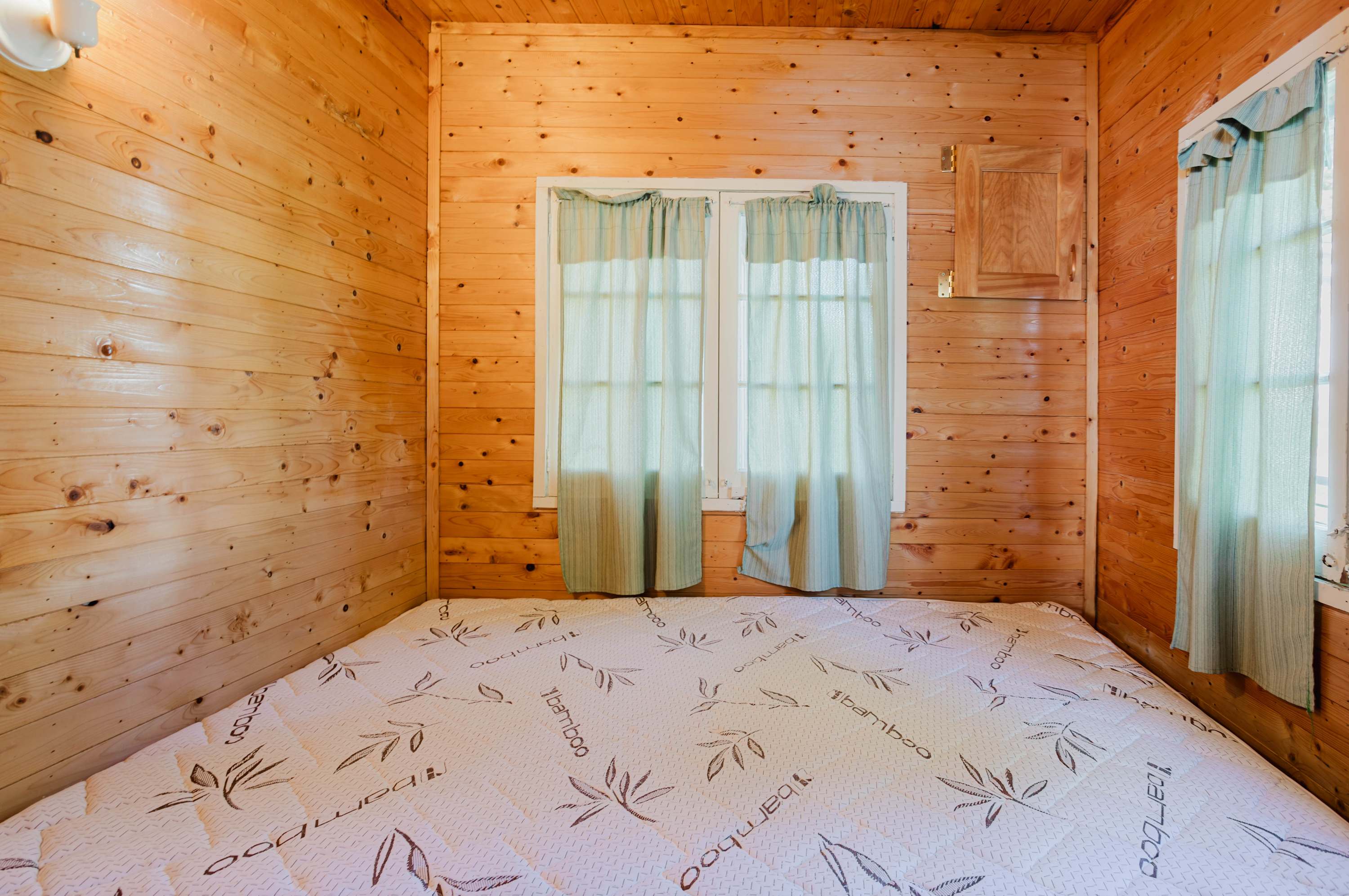 3-Bedroom Cottage at Katchawanooka Resort #11