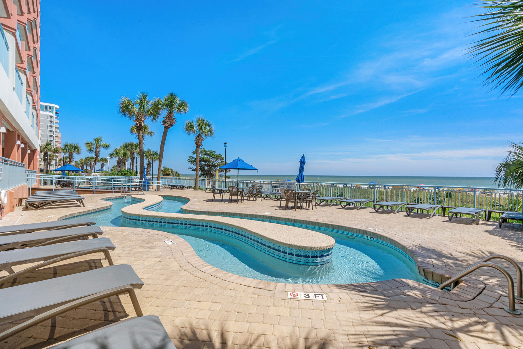 Roxanne Towers Penthouse 6 Oceanfront | Photo 31